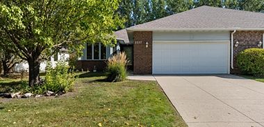 image of property with 2 Bed | 3 Bath | 2,550 Sqft