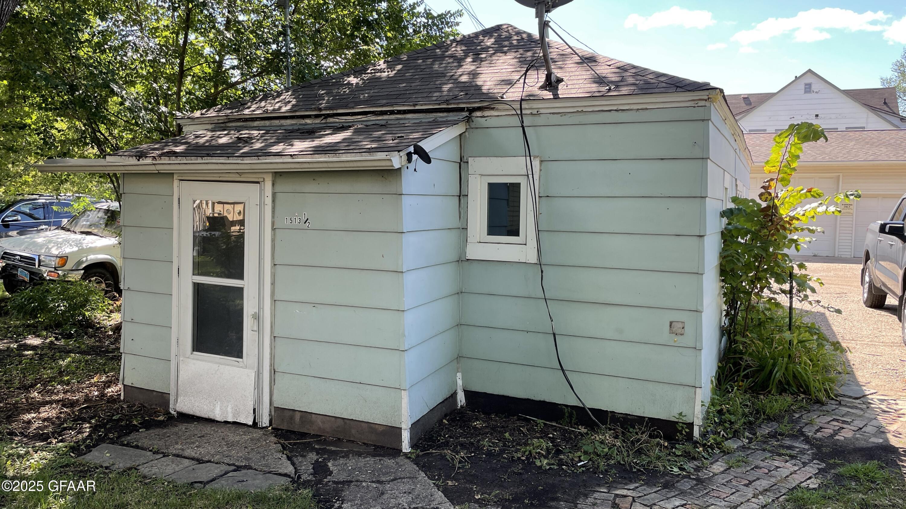 property viewer photo 11
