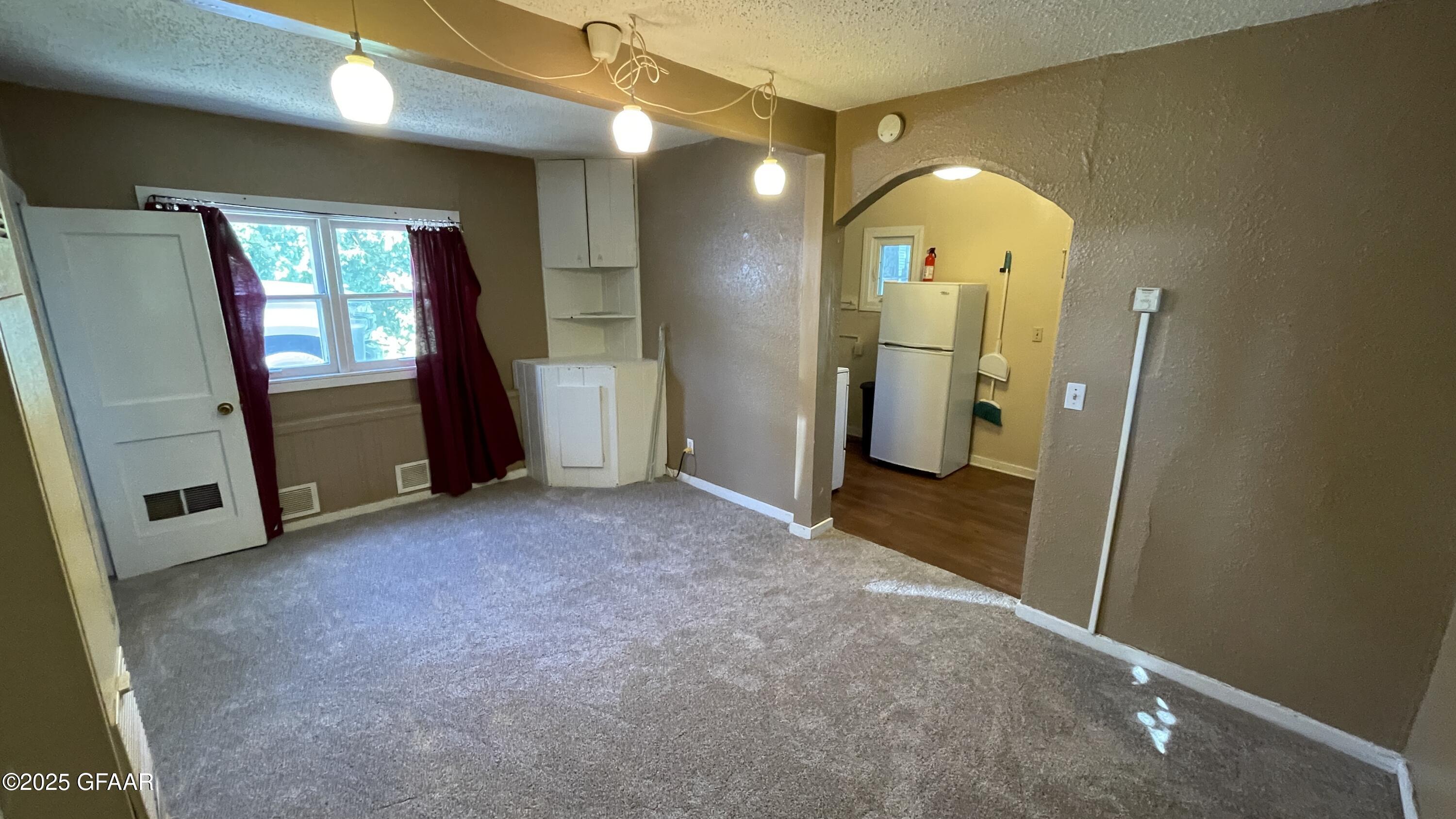 property viewer photo 14