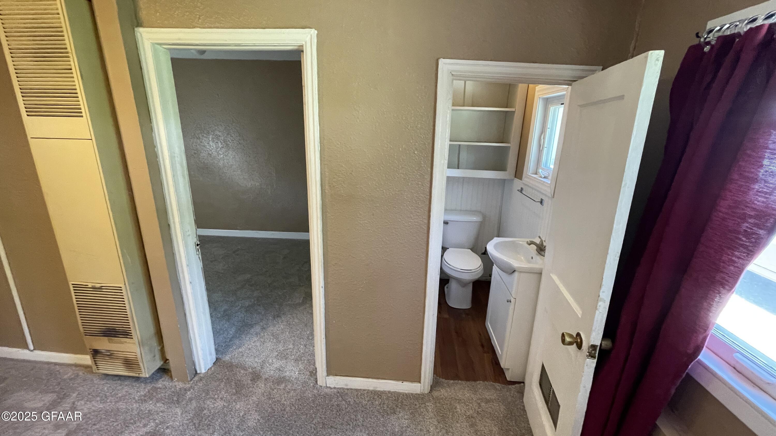 property viewer photo 20