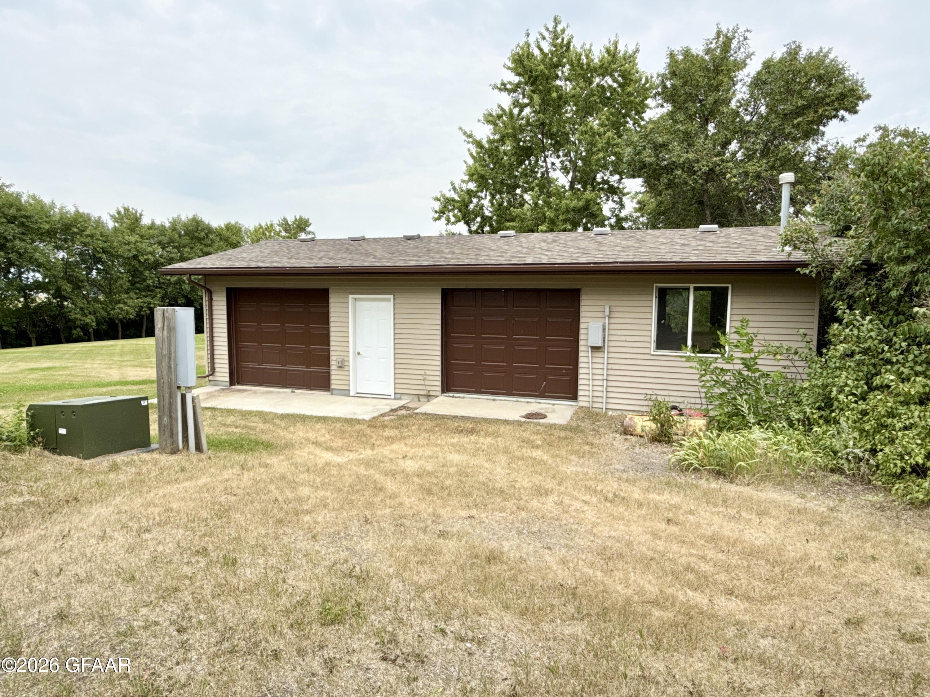 main property photo 48