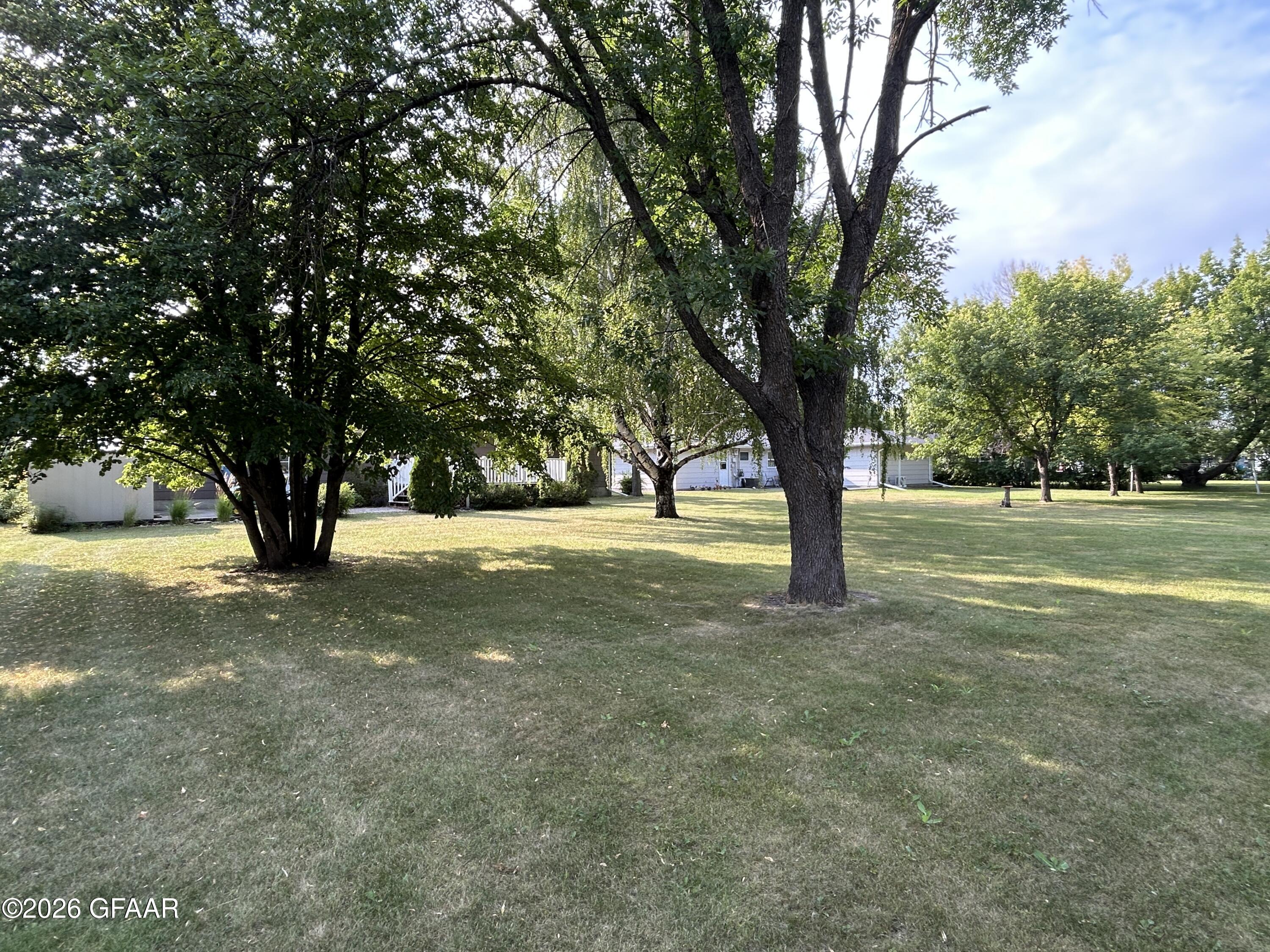 main property photo 37