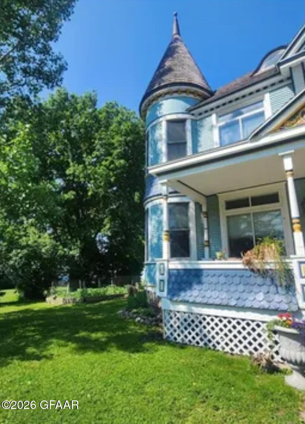 main property photo 45