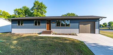 image of property with 3 Bed | 2 Bath | 2,016 Sqft