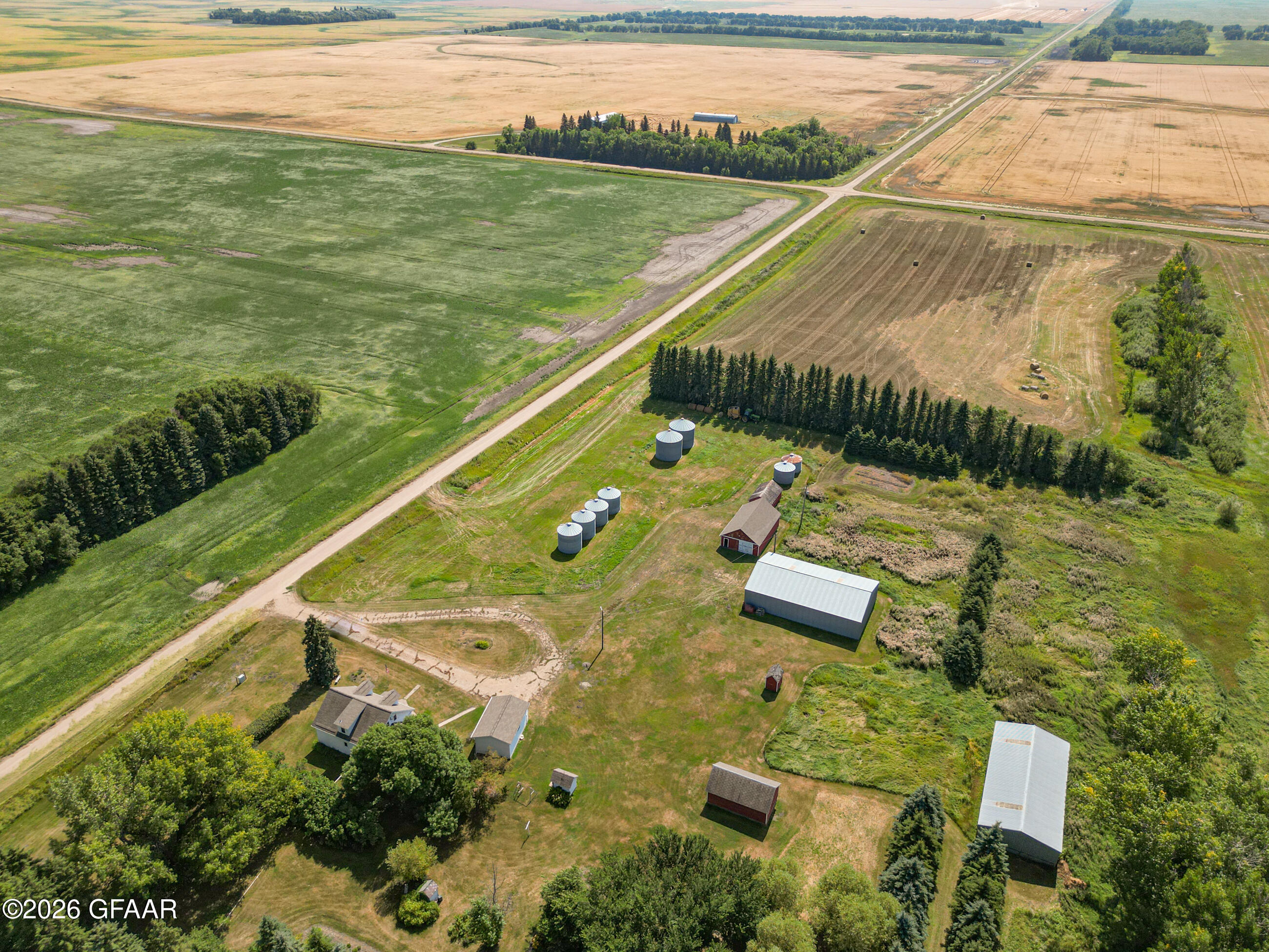 main property photo 20