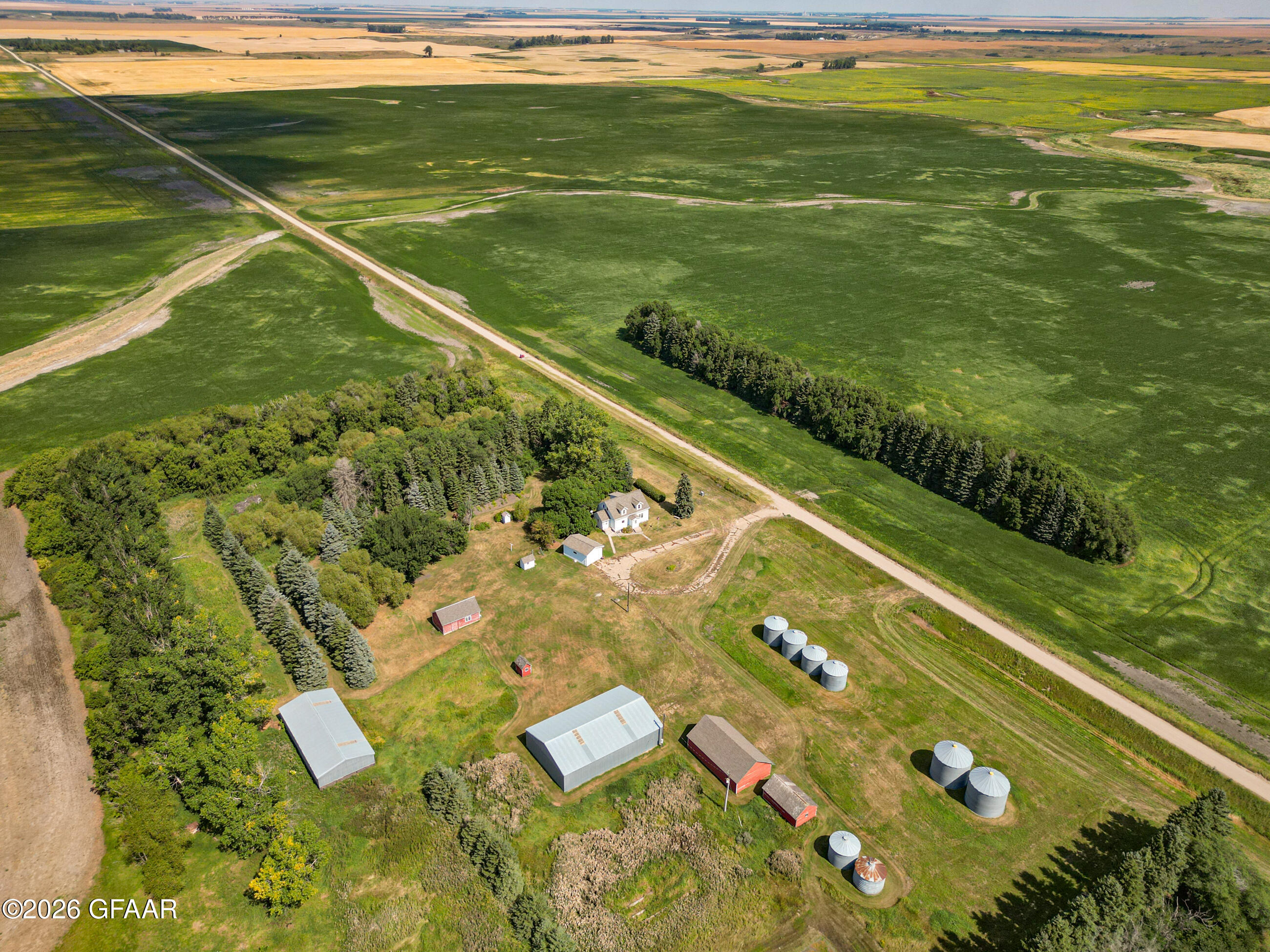 main property photo 31