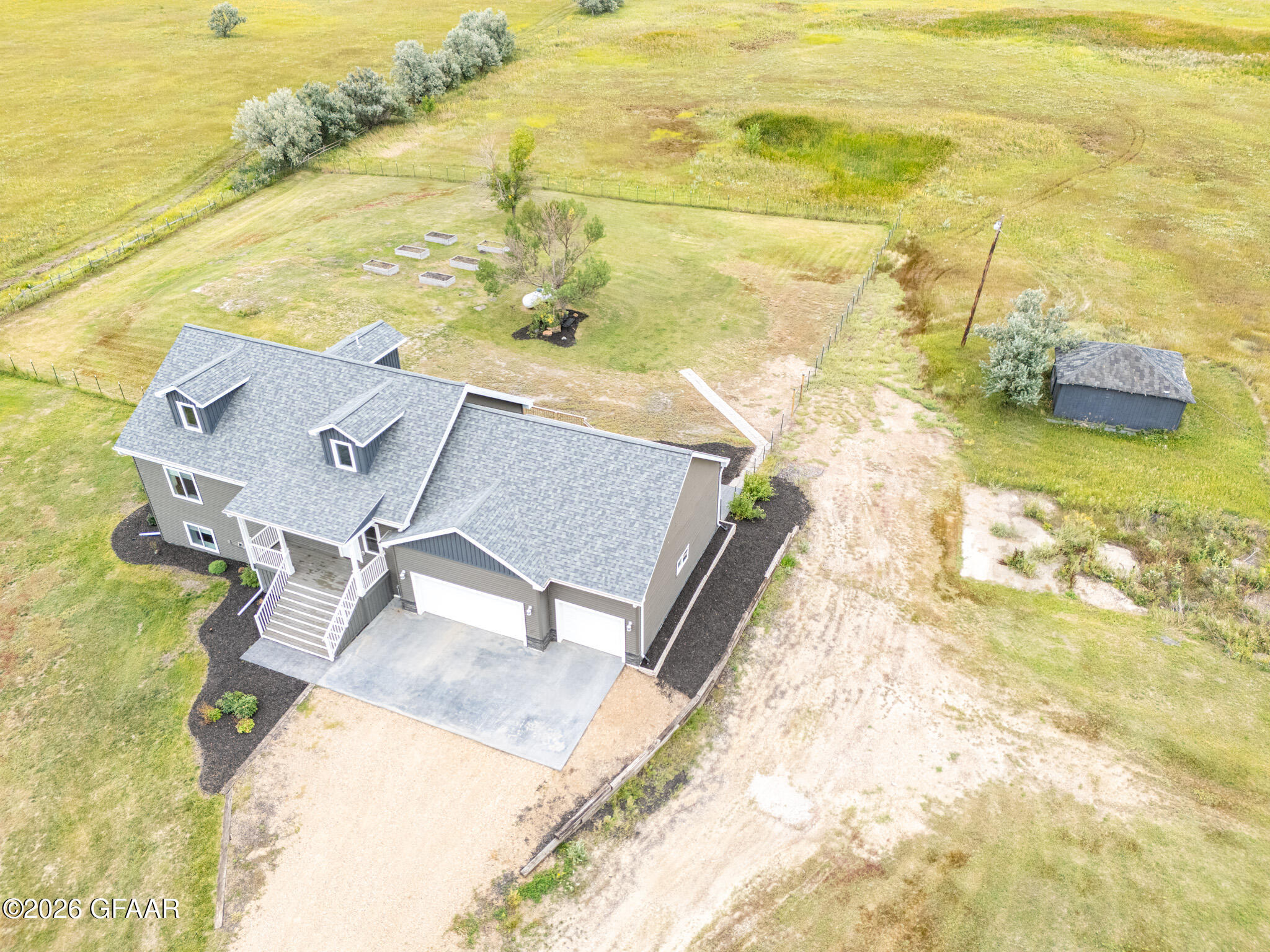 main property photo 43