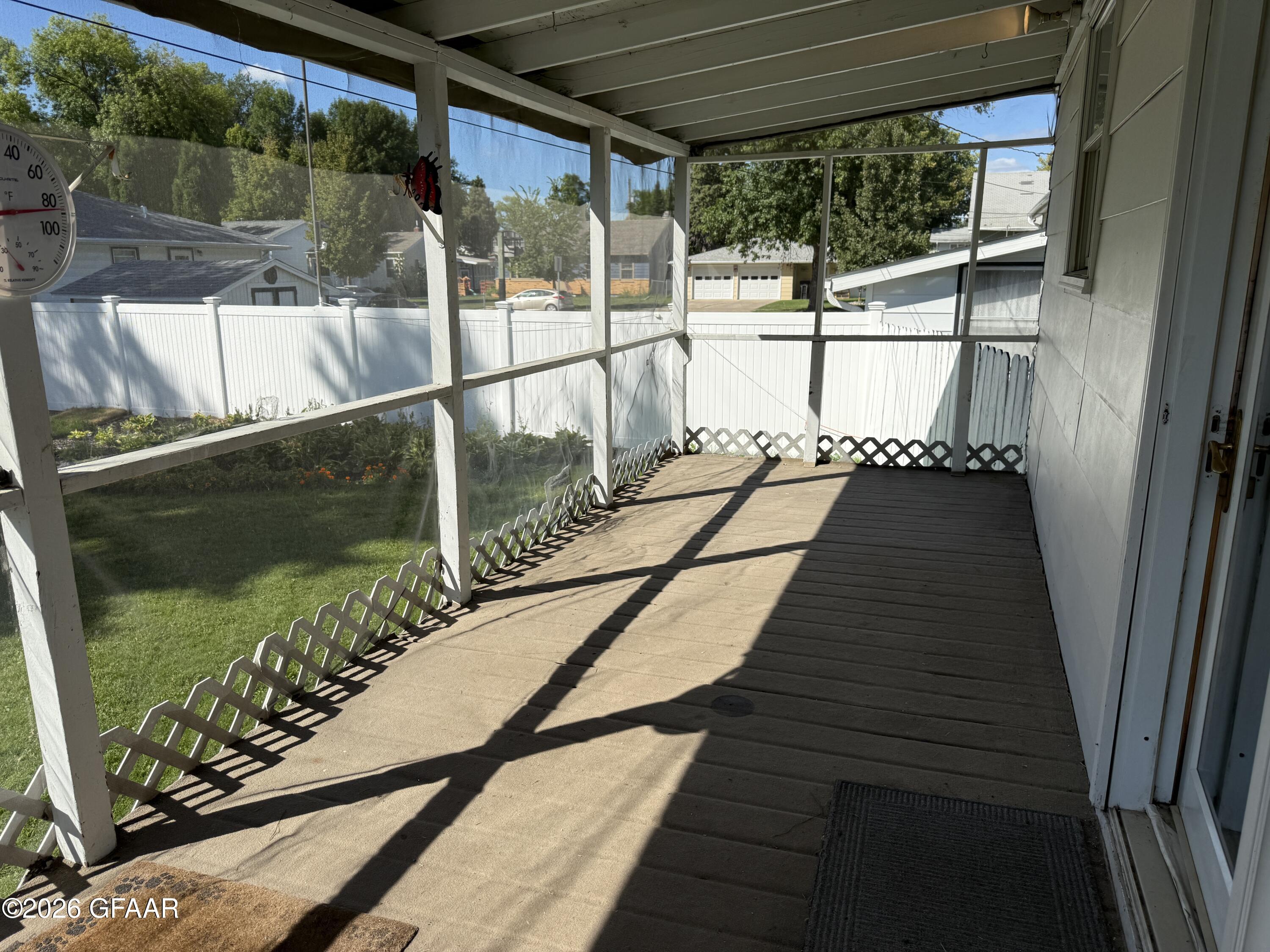 main property photo 41