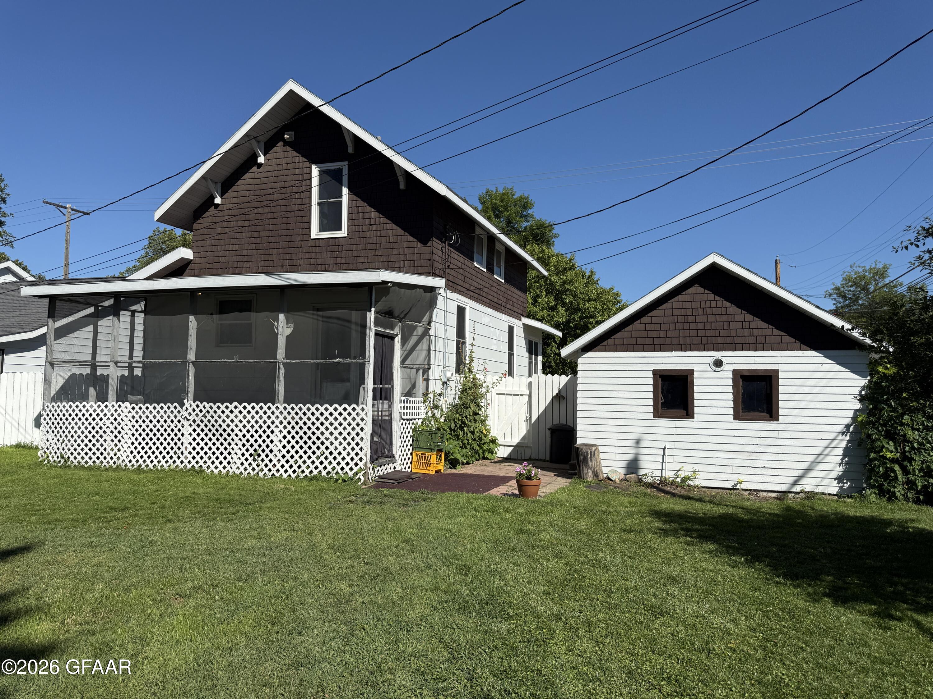 main property photo 43
