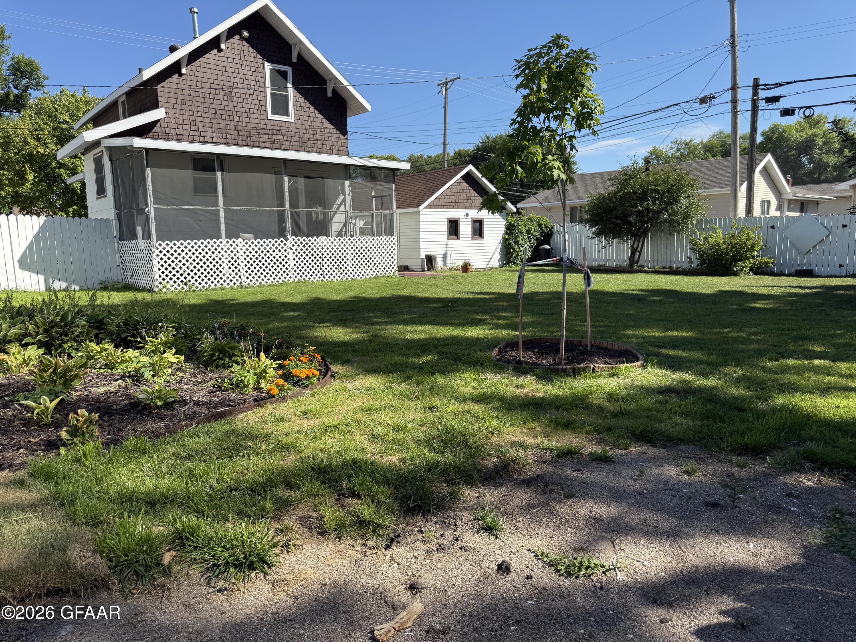 main property photo 51