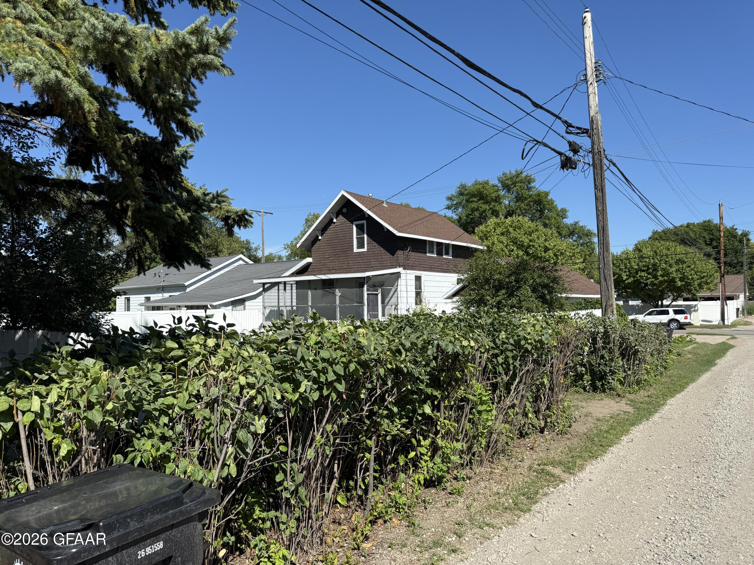 main property photo 56