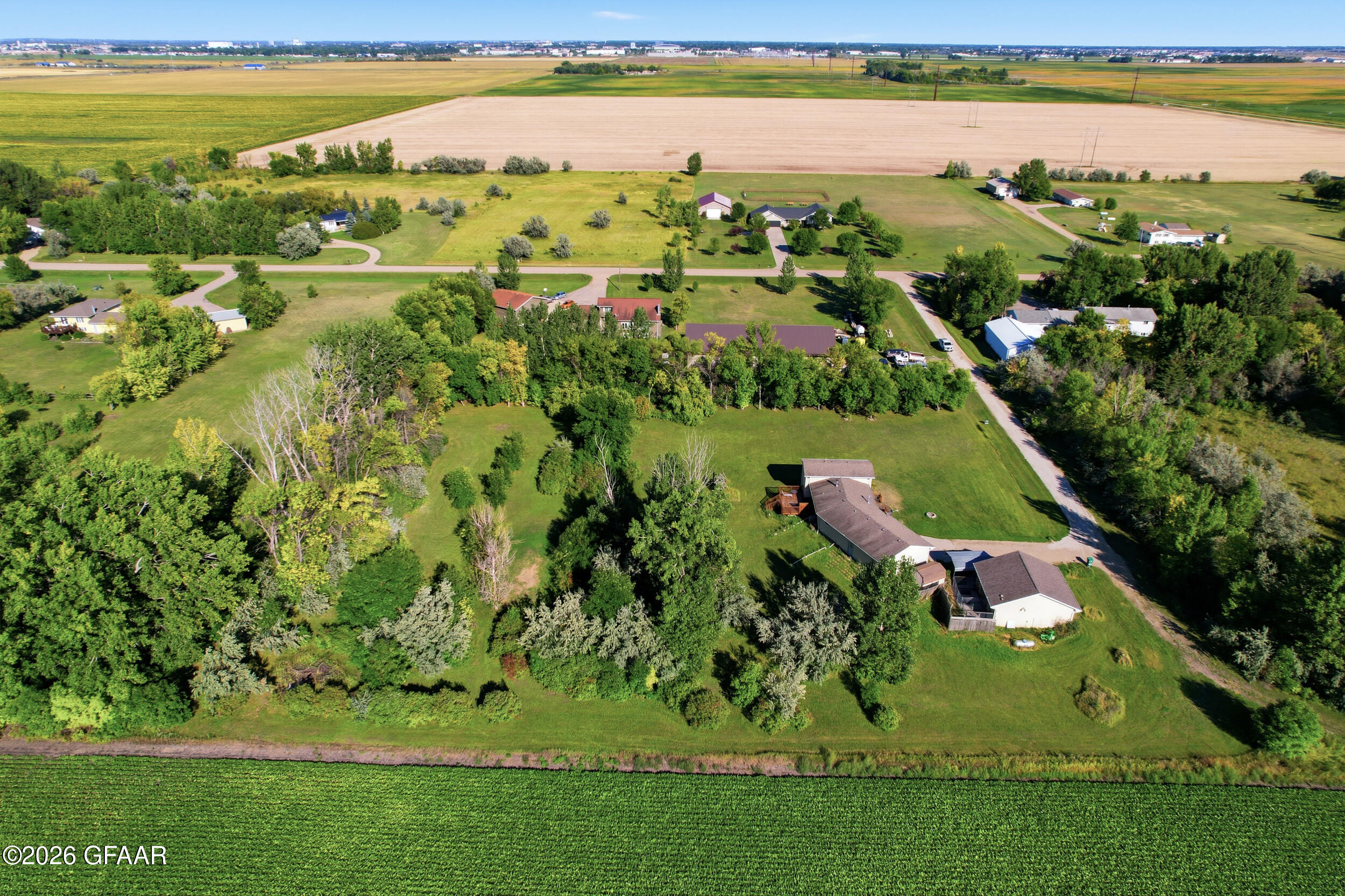 main property photo 36