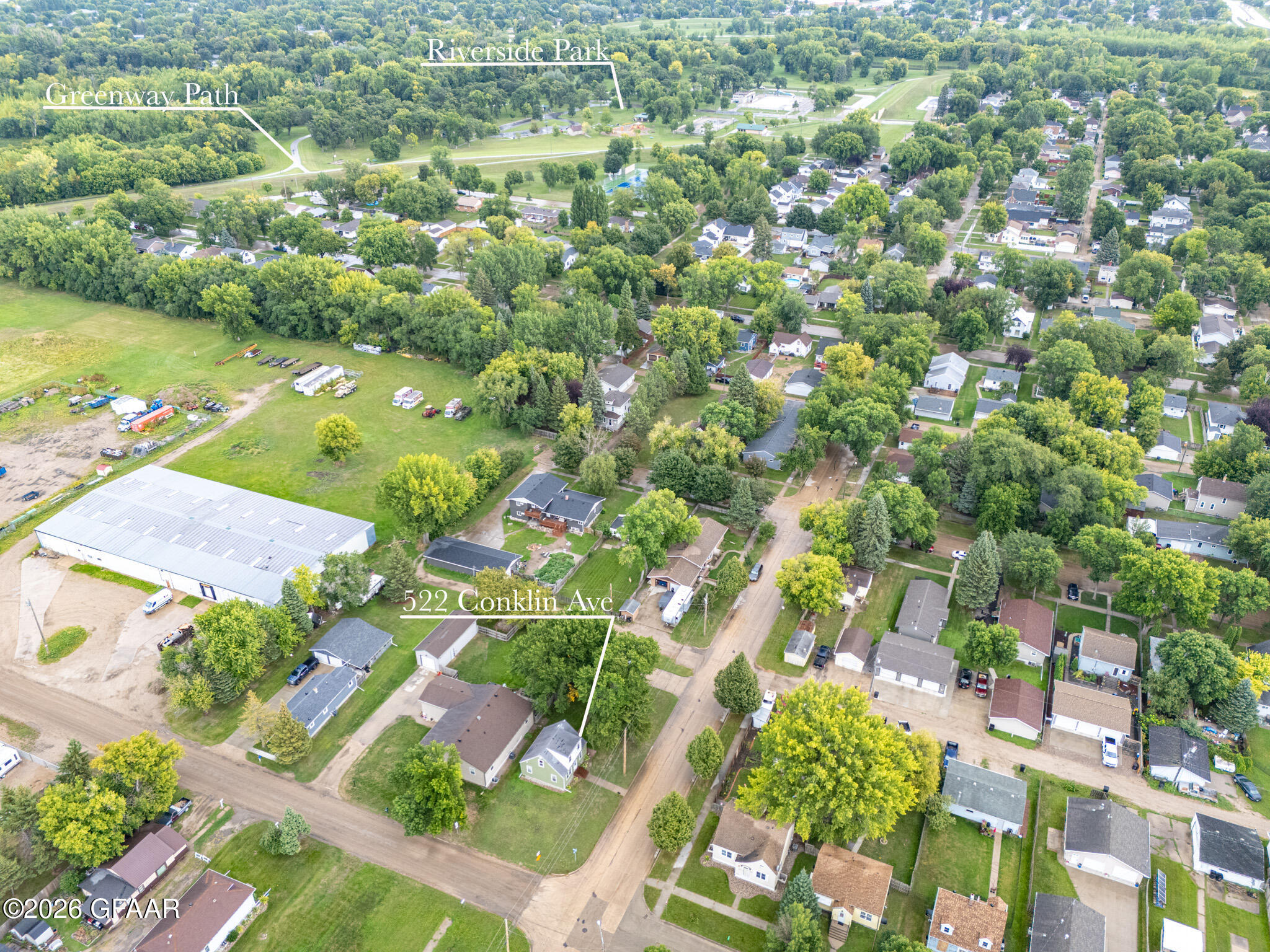 main property photo 33