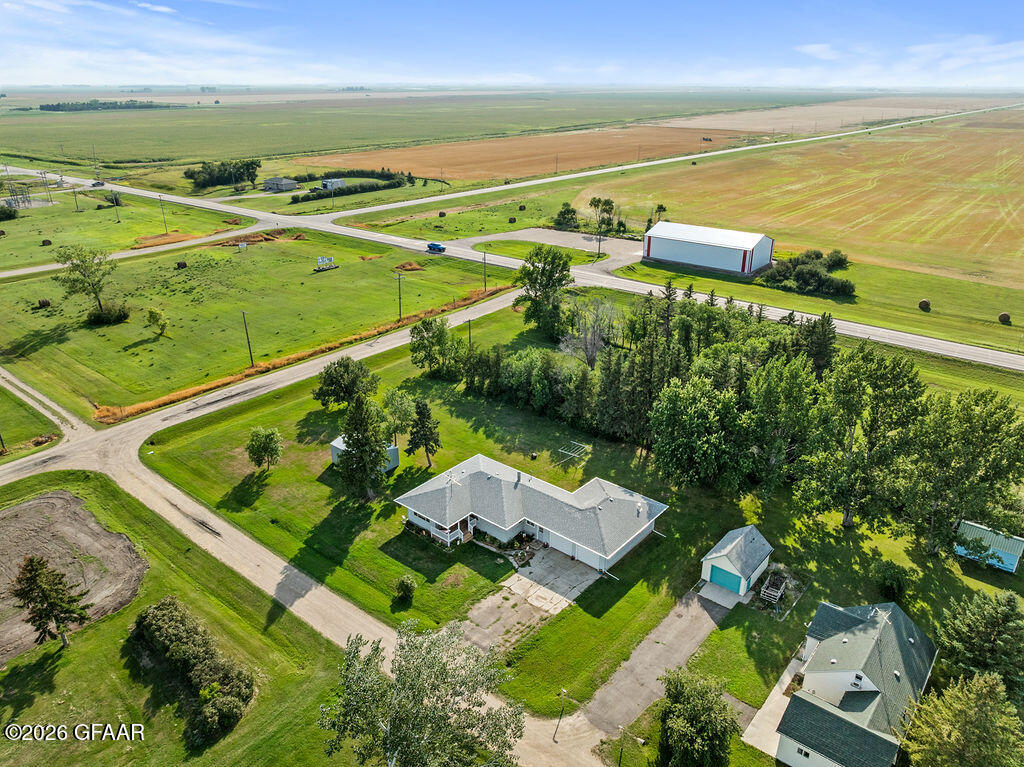 main property photo 13