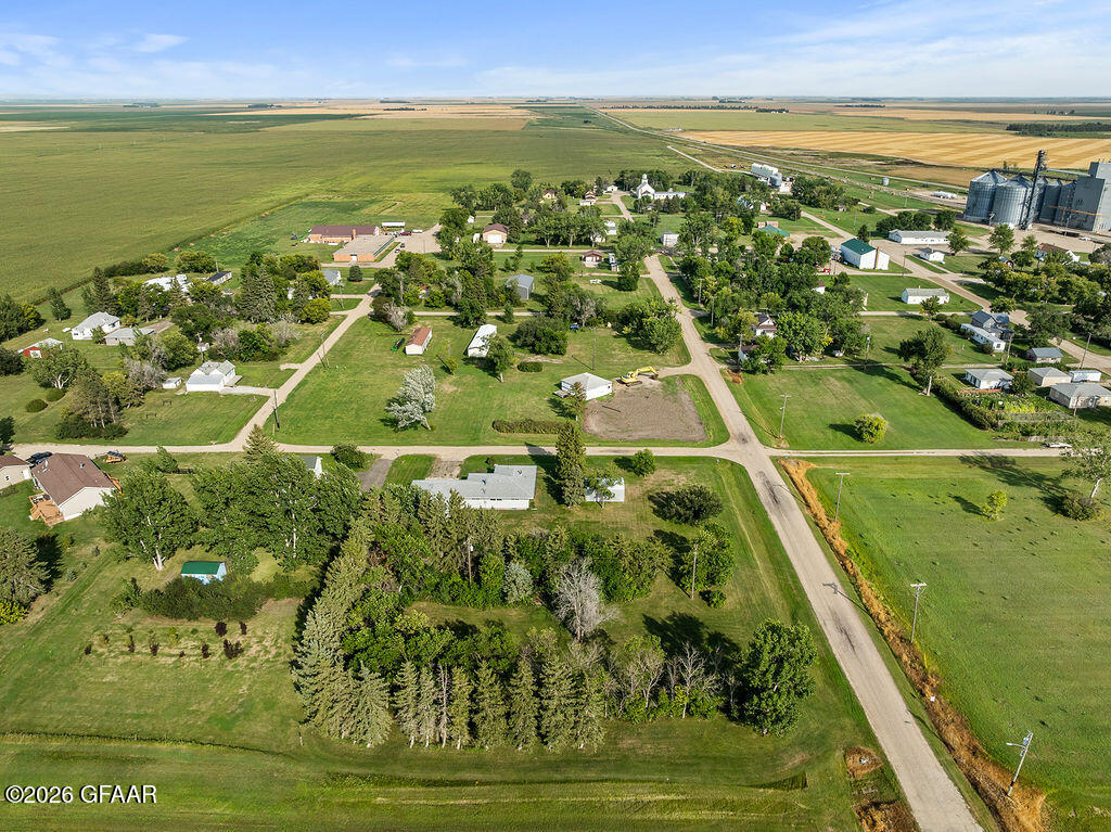 main property photo 15