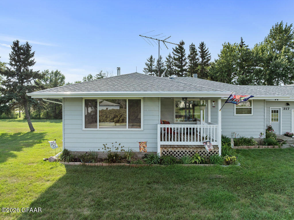 main property photo 3