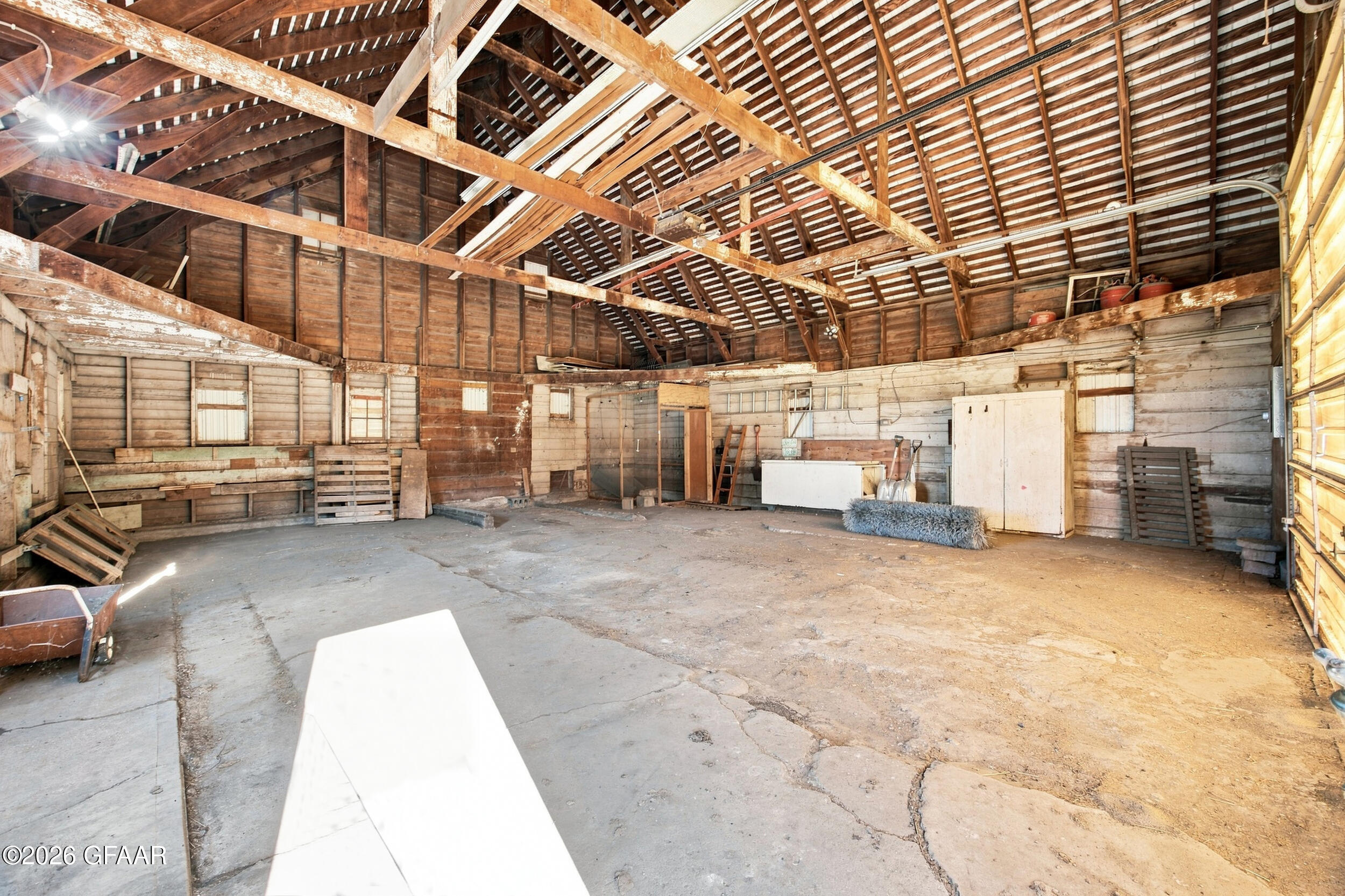 main property photo 44