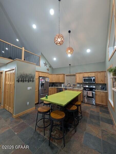 main property photo 3
