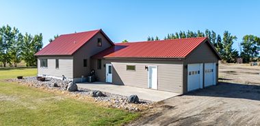 image of property with 3 Bed | 1 Bath | 1,997 Sqft