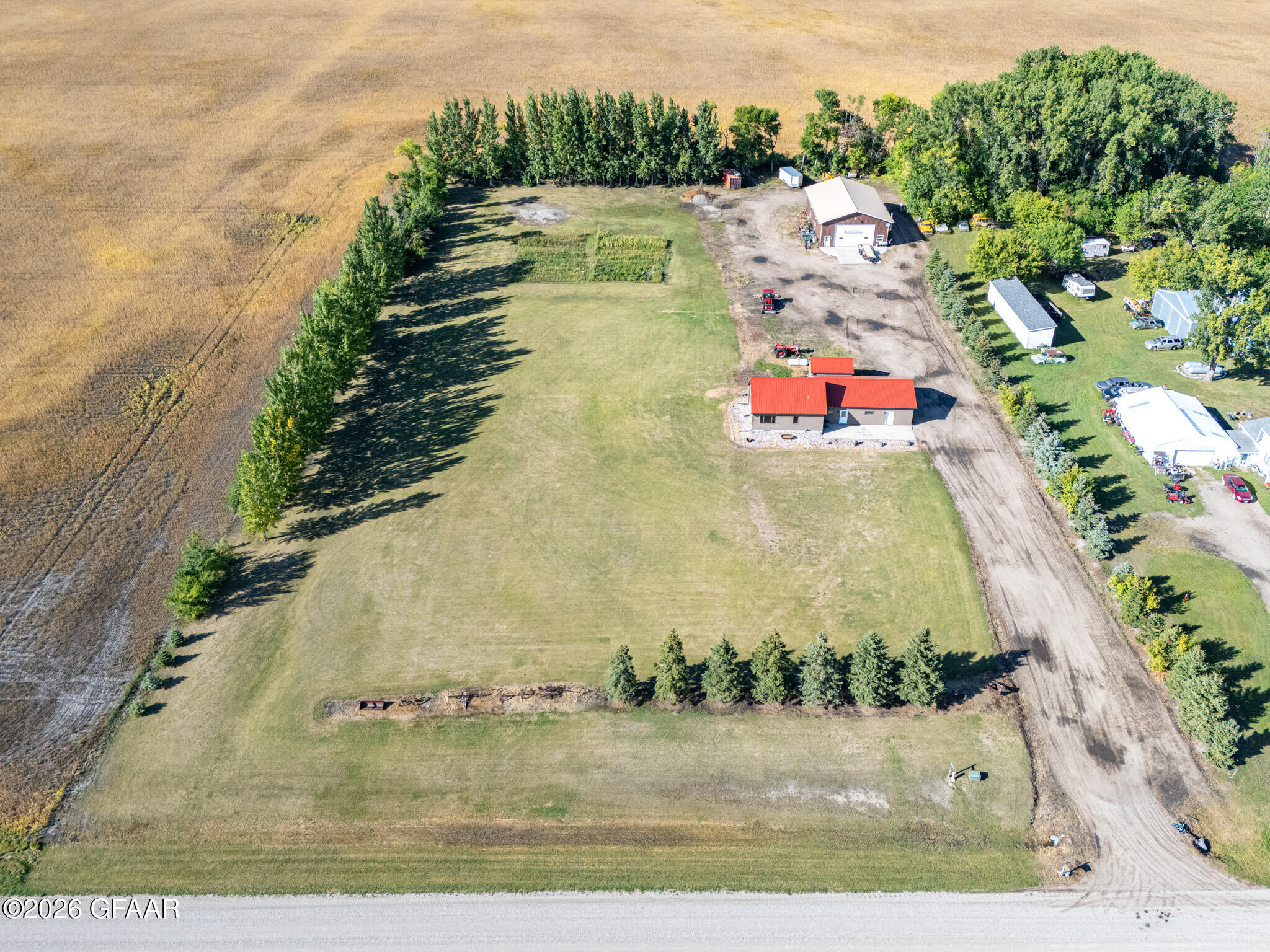 main property photo 32