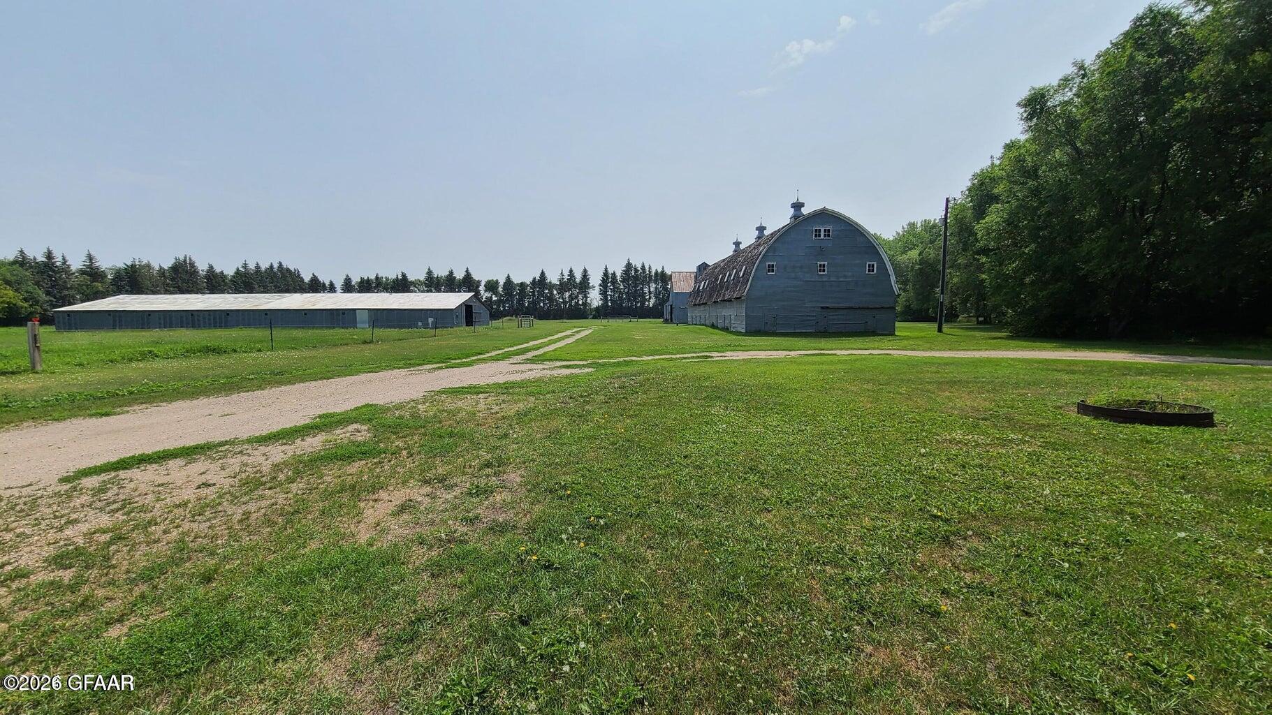 main property photo 15