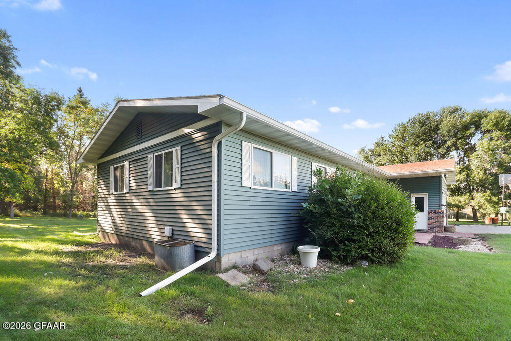 main property photo 44