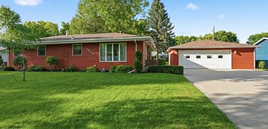 image of property with 4 Bed | 2 Bath | 2,304 Sqft