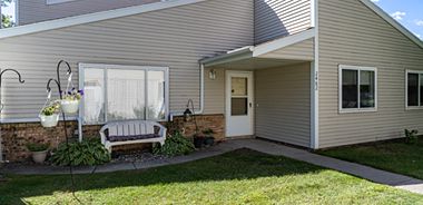 image of property with 3 Bed | 2 Bath | 1,300 Sqft