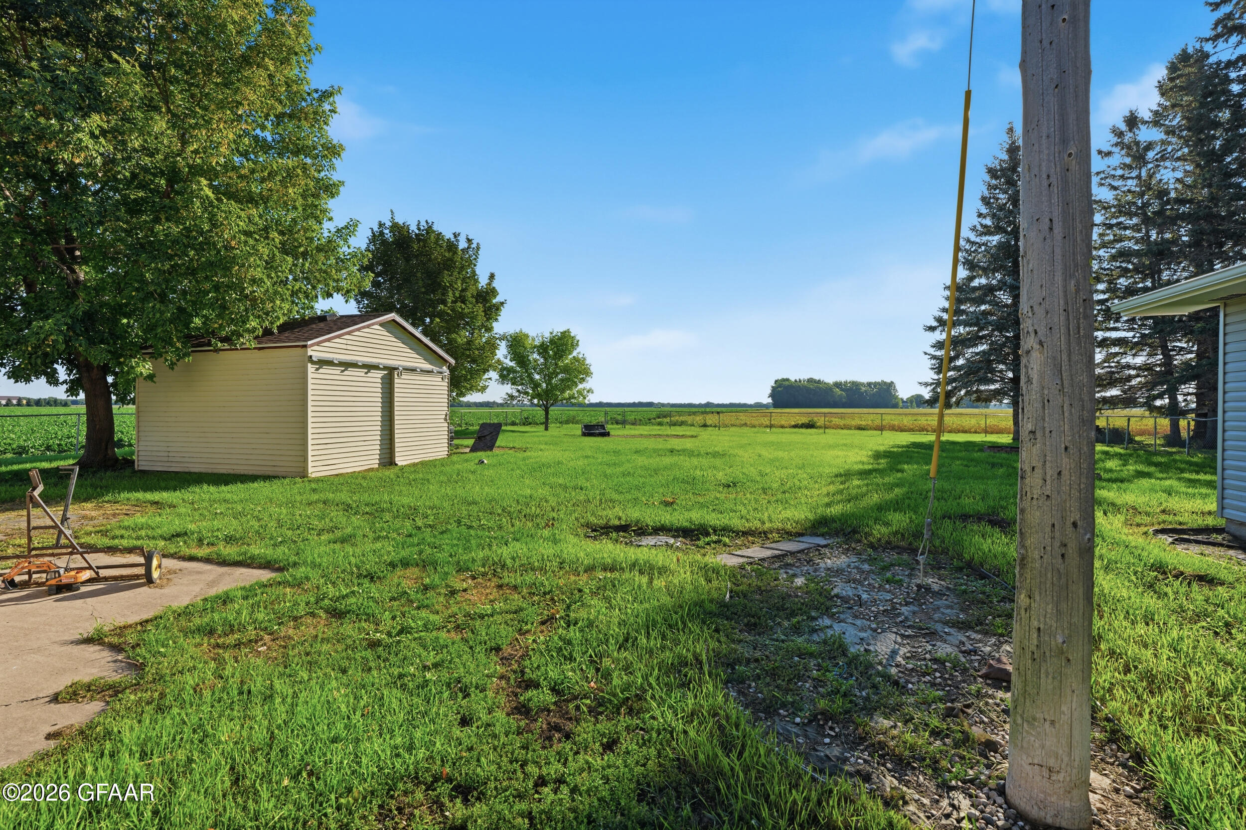 main property photo 19