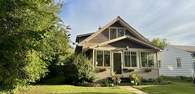 image of property with 3 Bed | 2 Bath | 2,074 Sqft