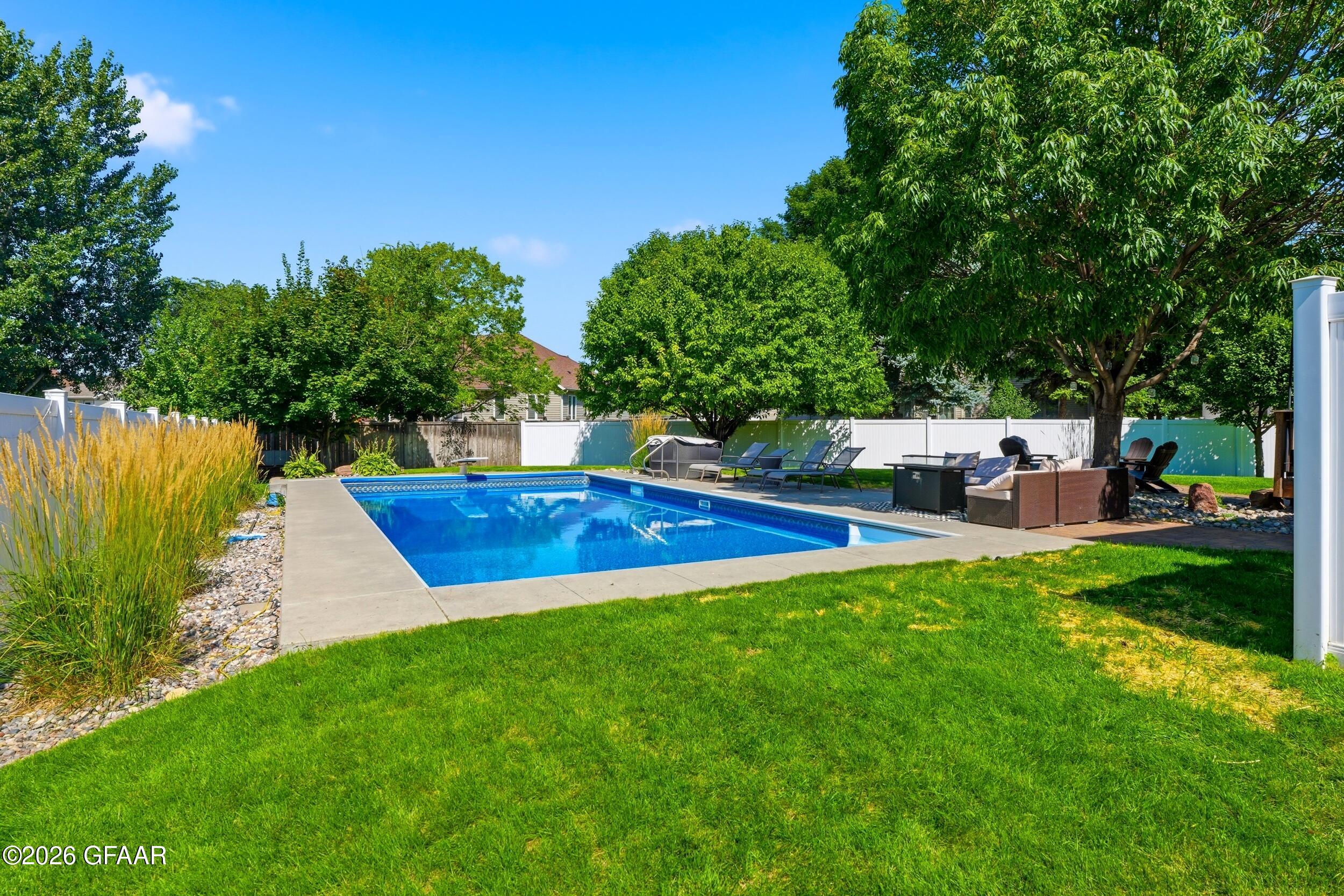 main property photo 45