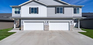 image of property with 3 Bed | 3 Bath | 1,973 Sqft