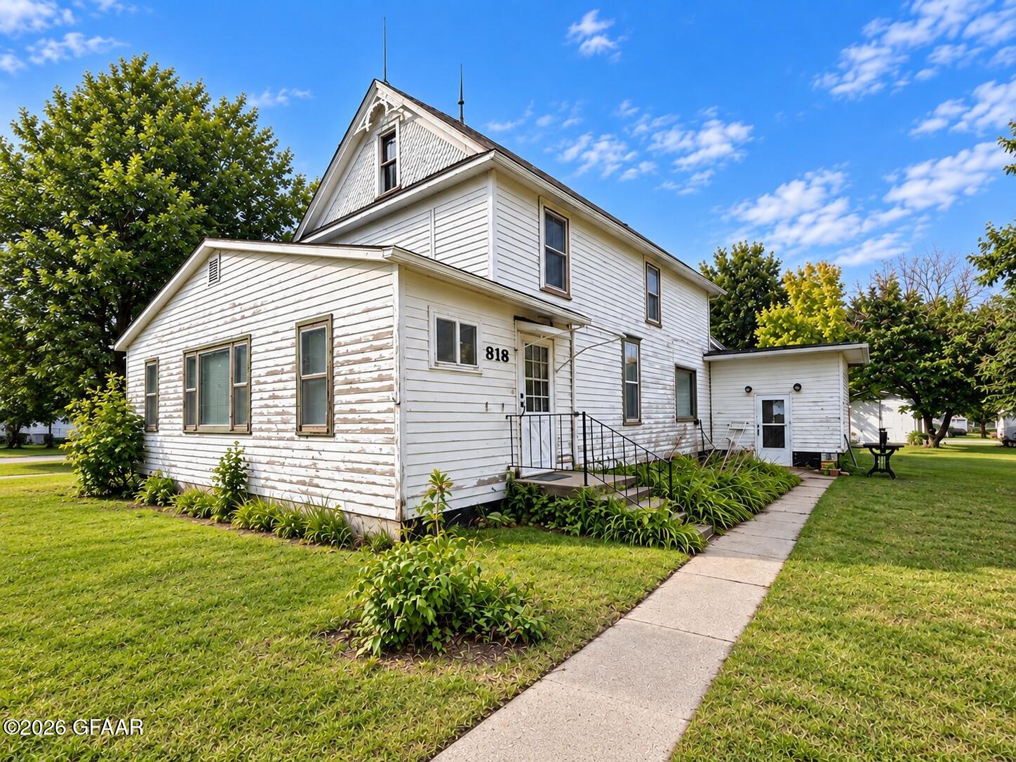 main property photo 0