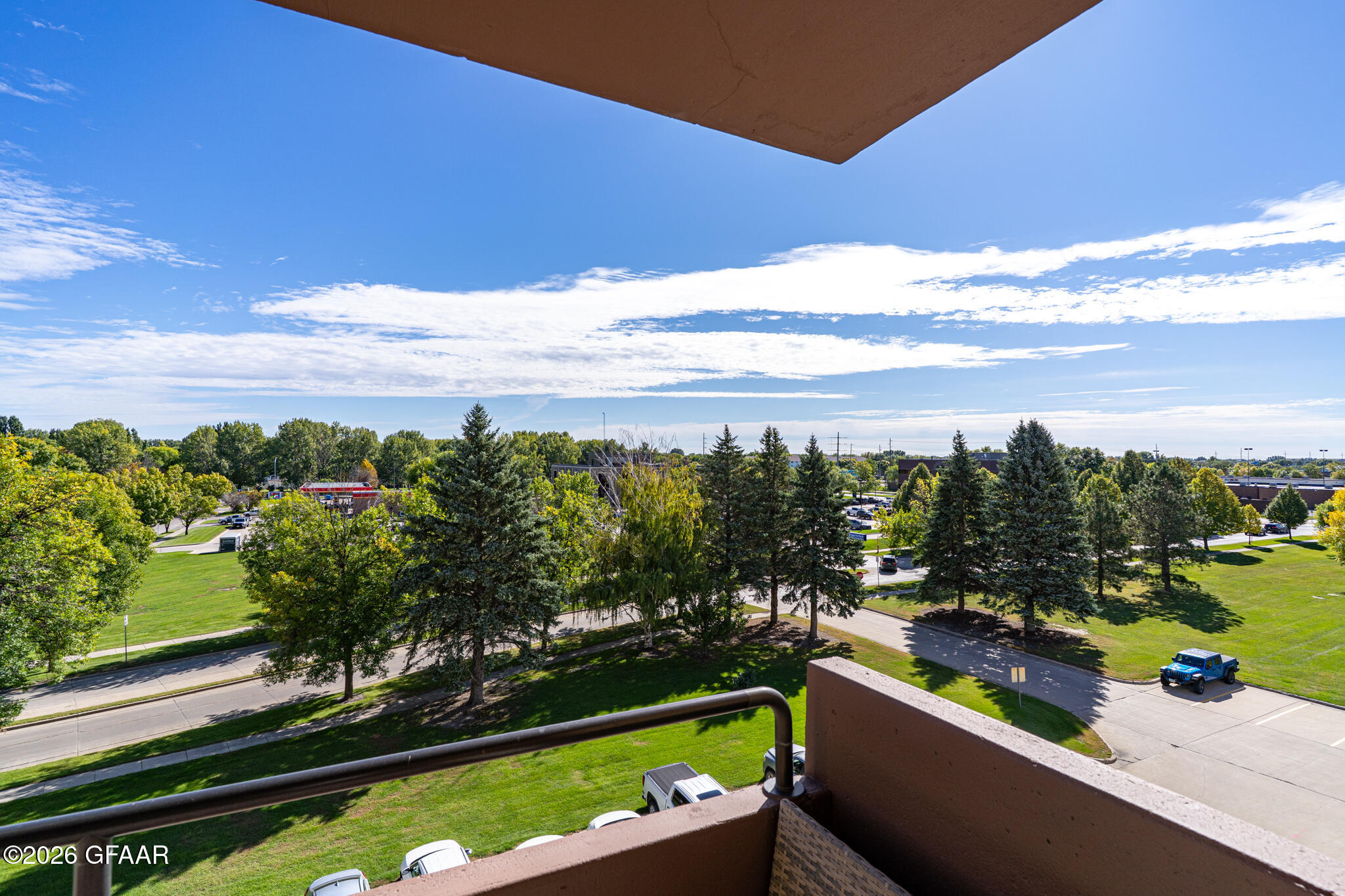 main property photo 15