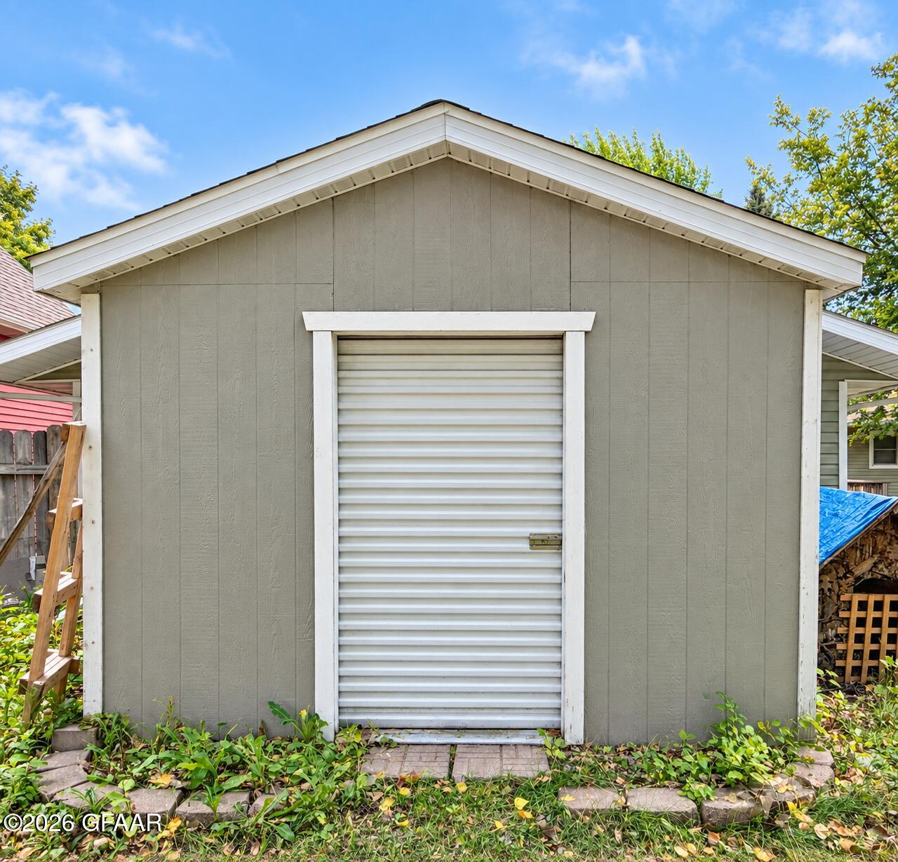 main property photo 16