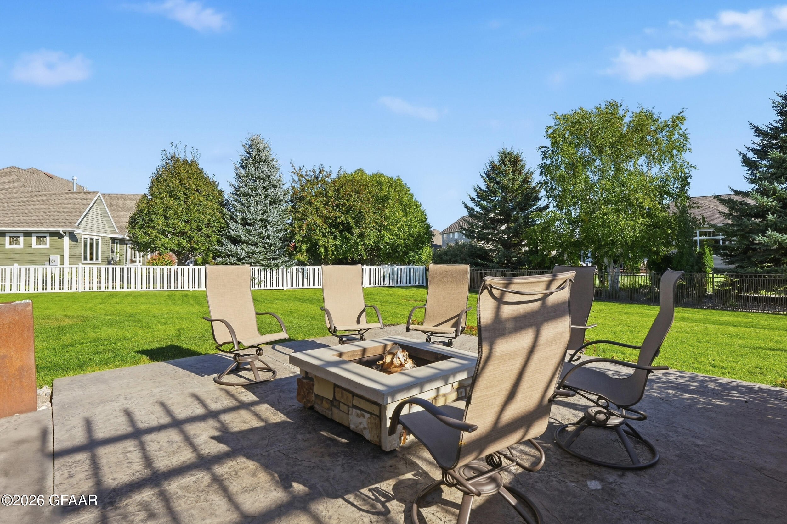 main property photo 59