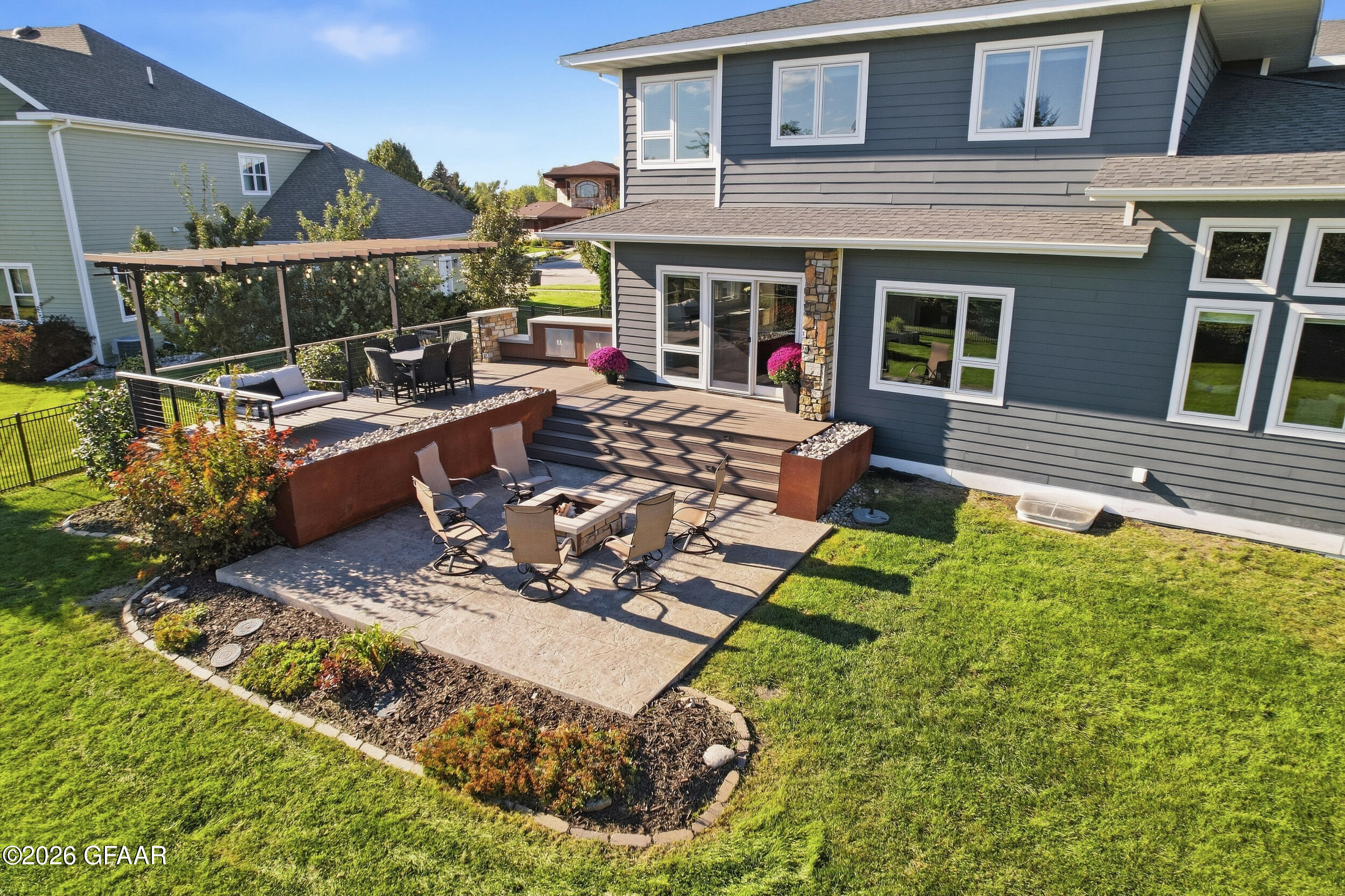 main property photo 67