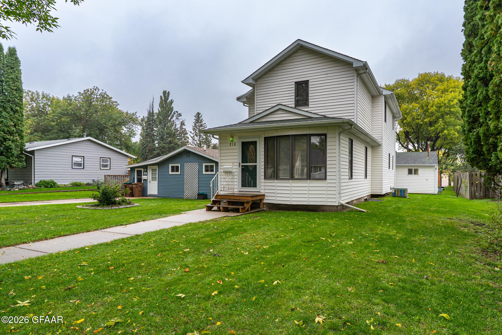 main property photo 29