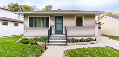 image of property with 3 Bed | 2 Bath | 1,850 Sqft