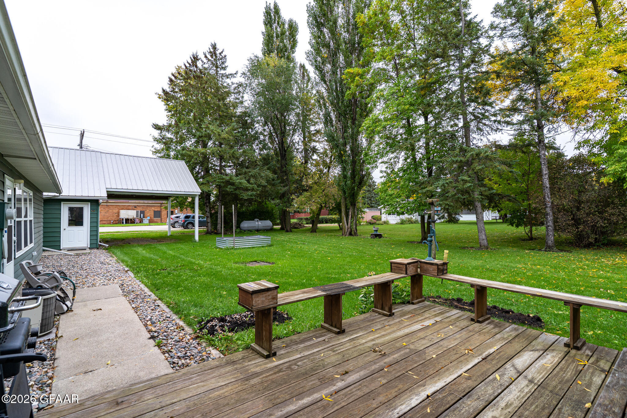 main property photo 43