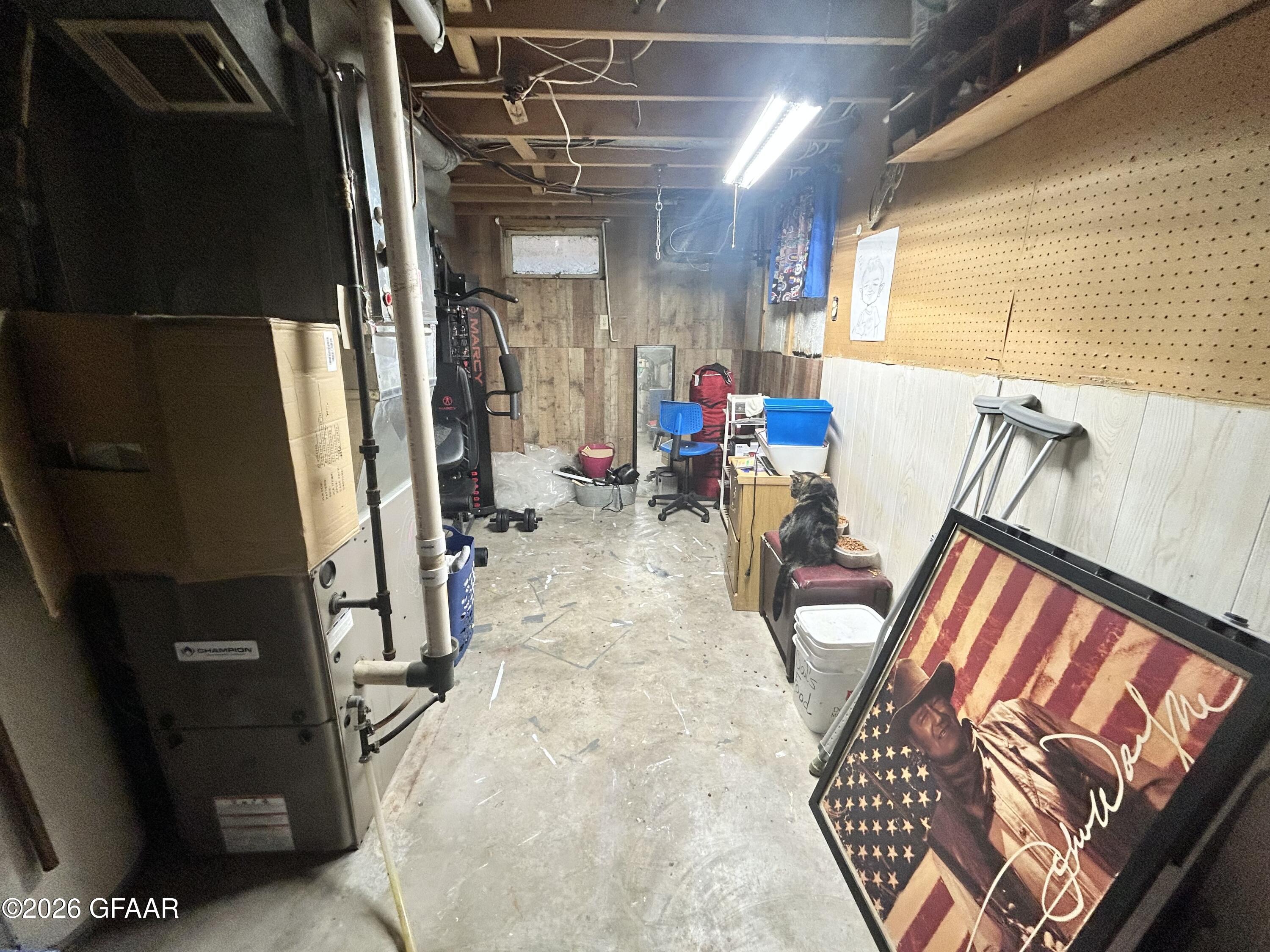 main property photo 14