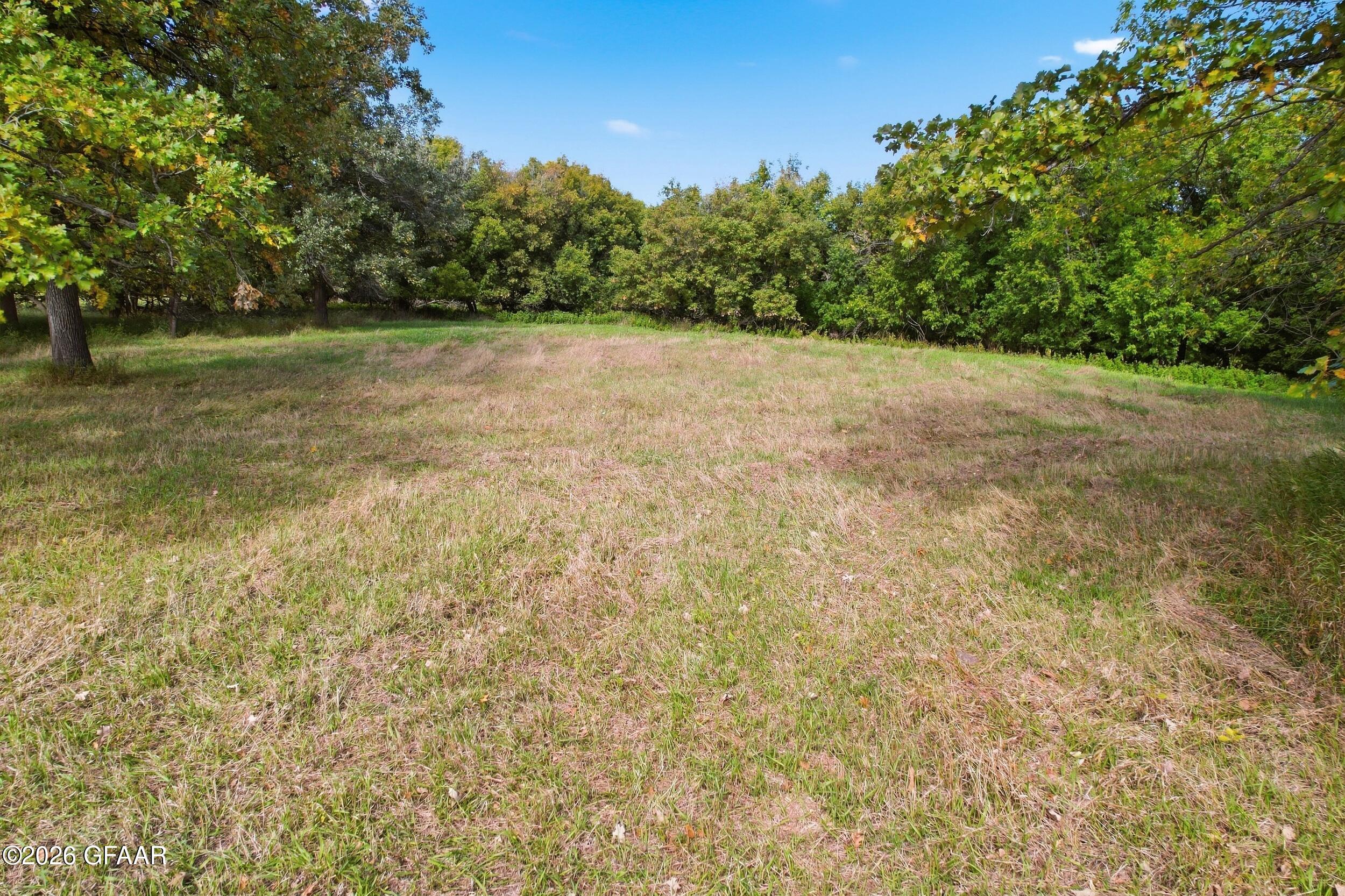 main property photo 10