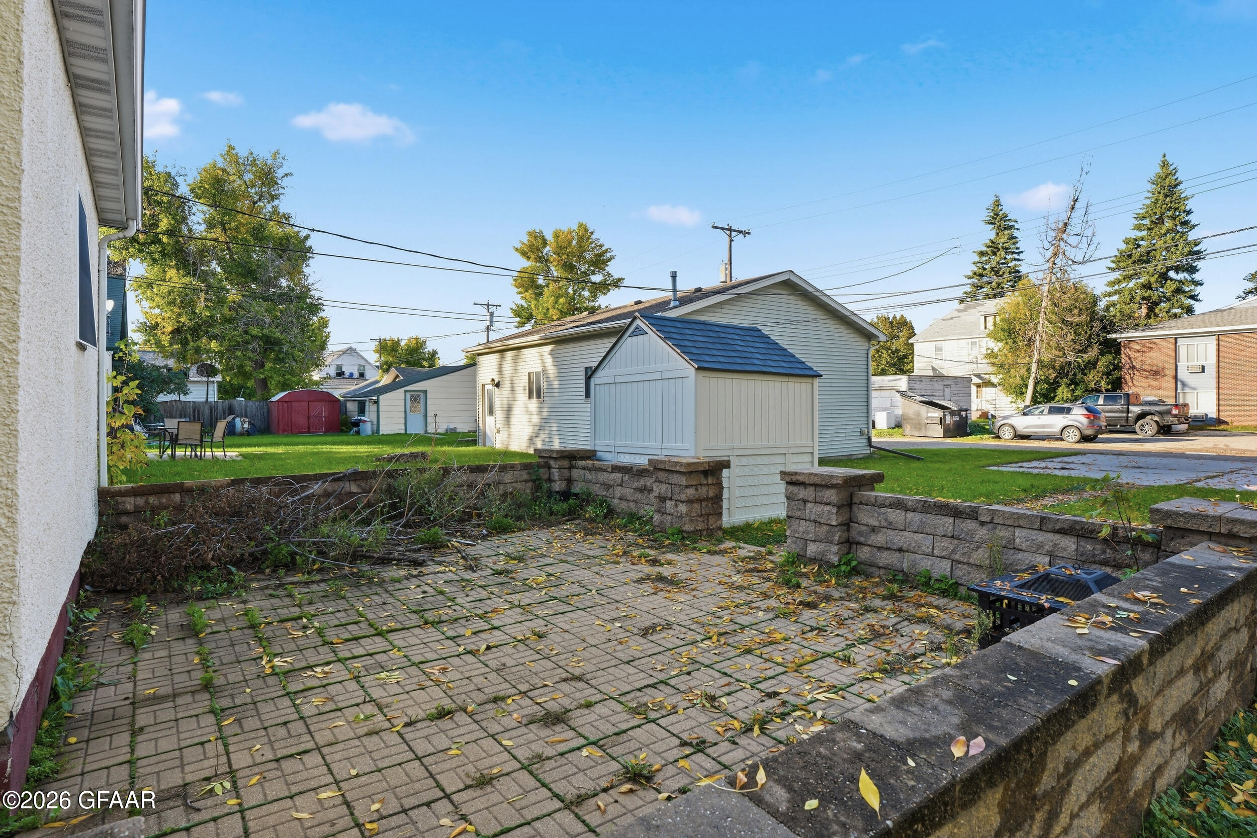 main property photo 22