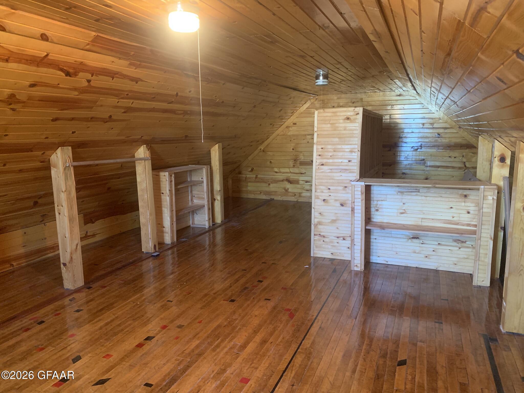 main property photo 51