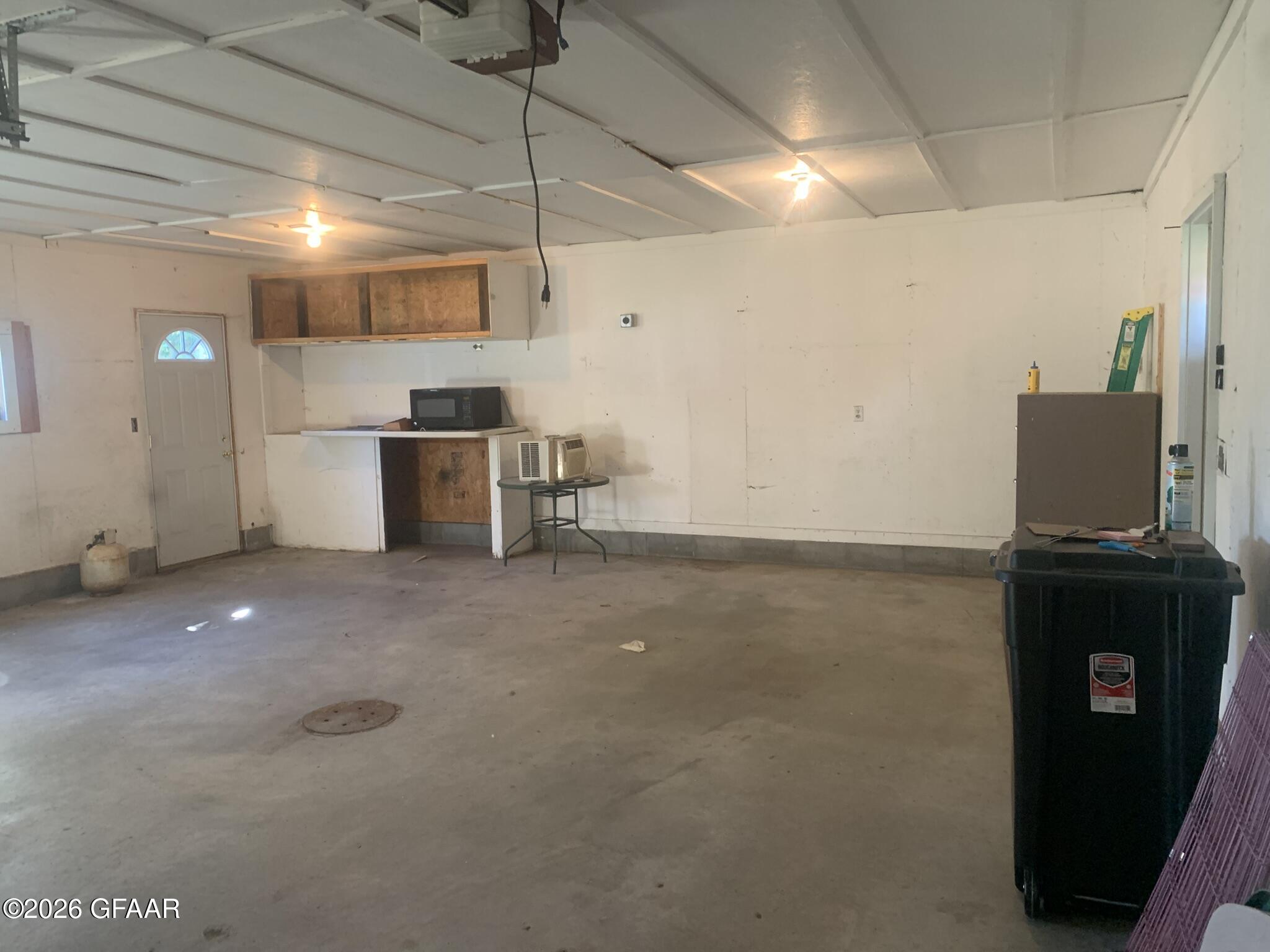 main property photo 67