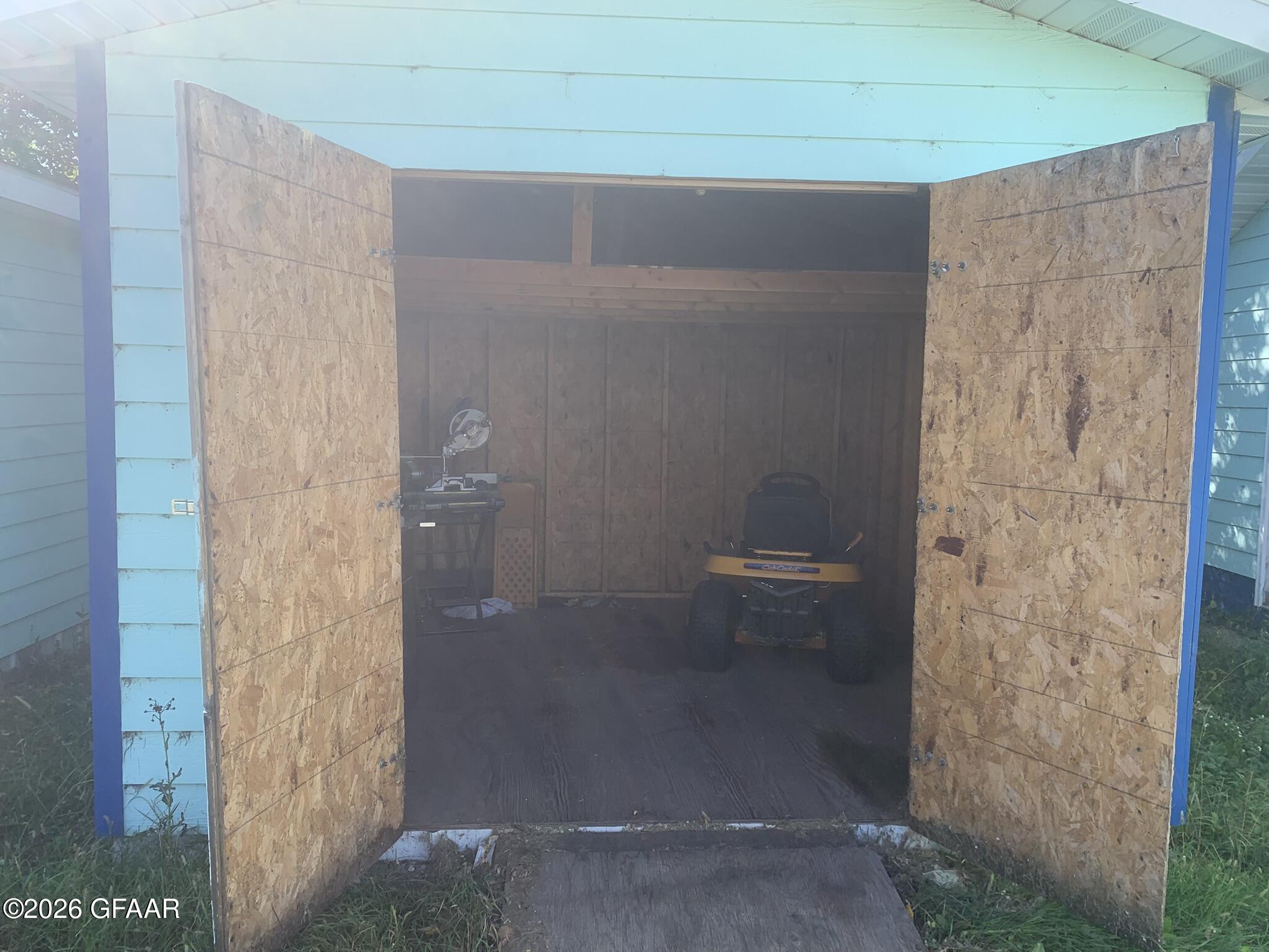main property photo 71