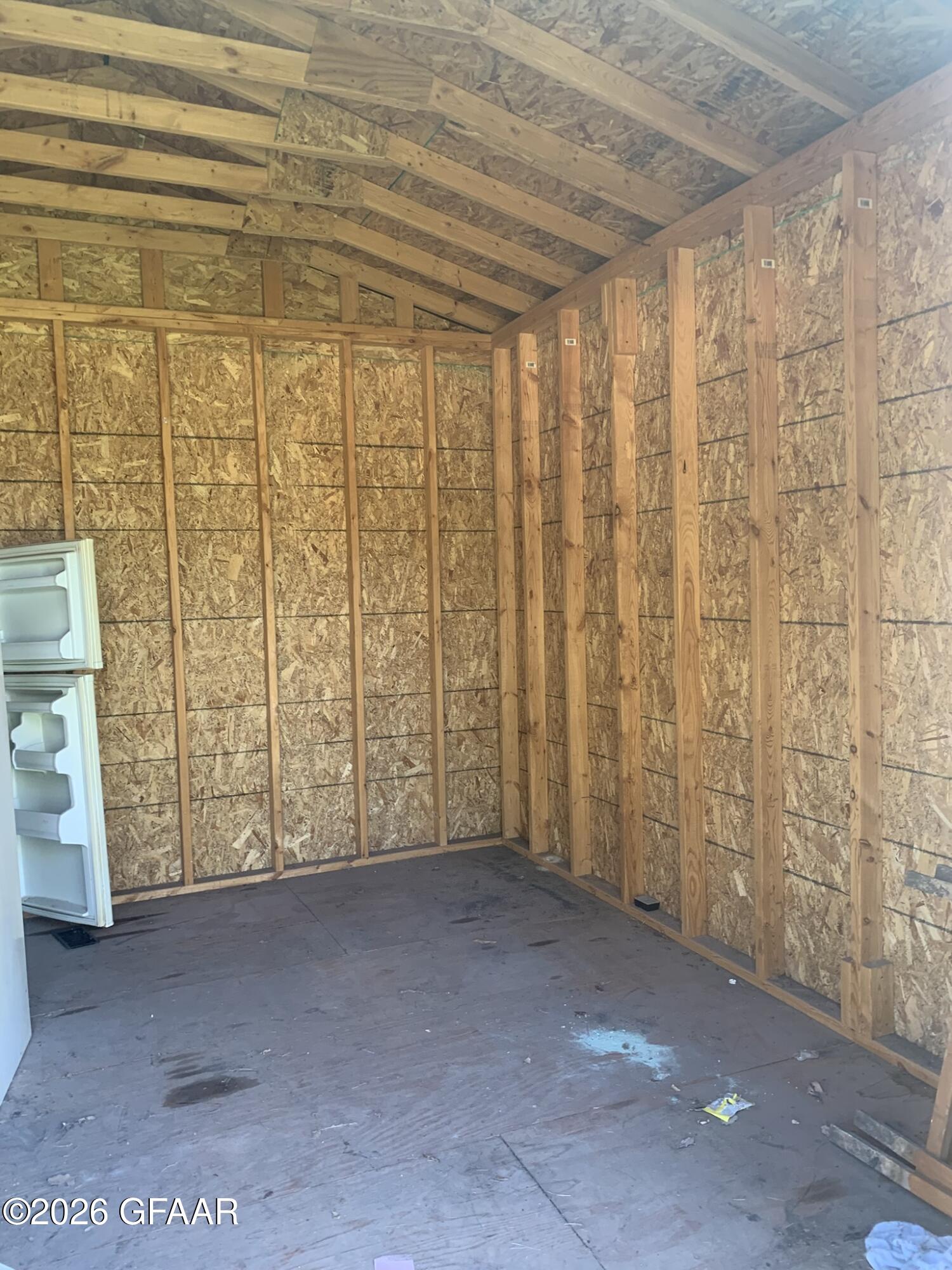 main property photo 74