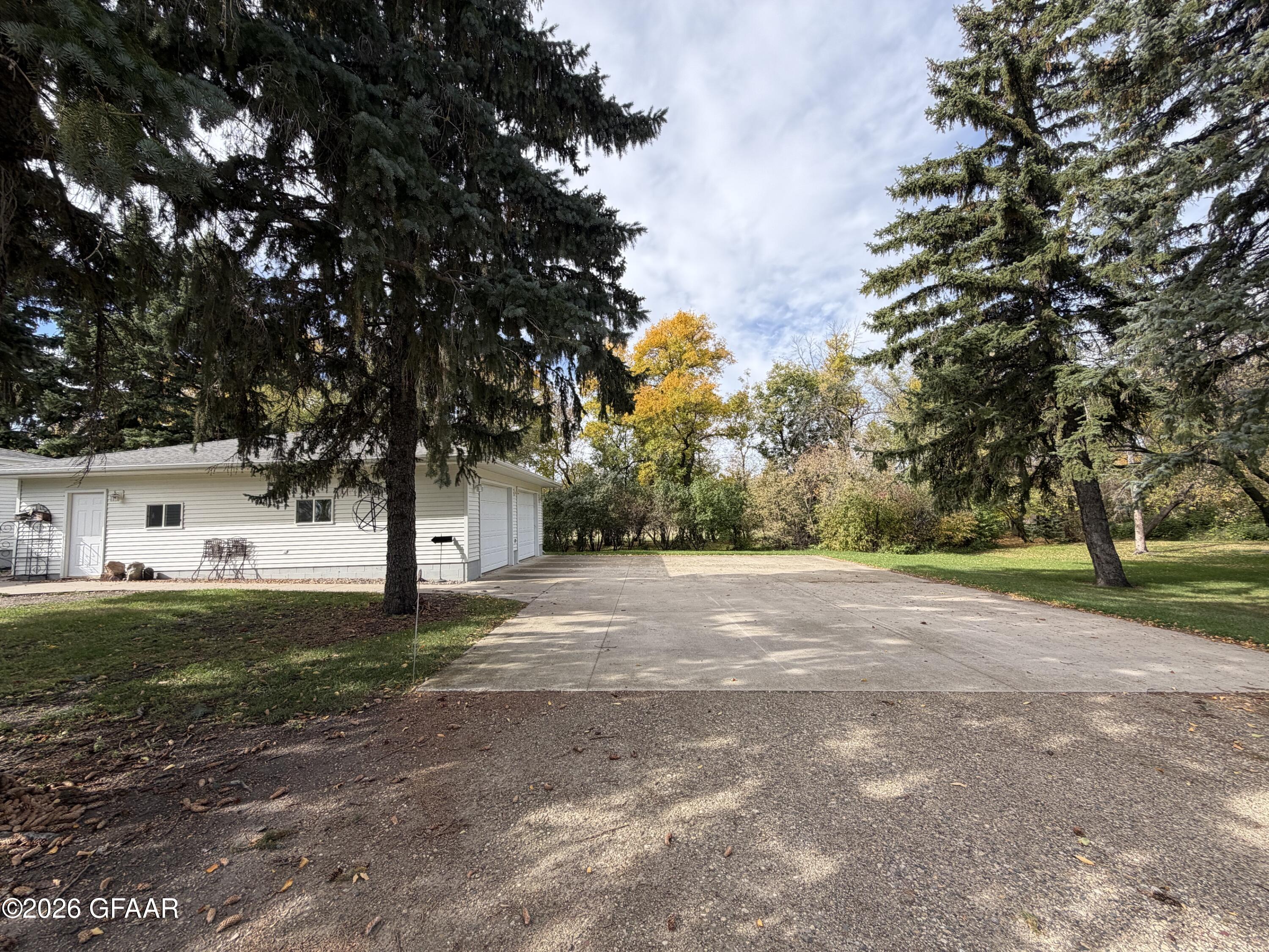 main property photo 61