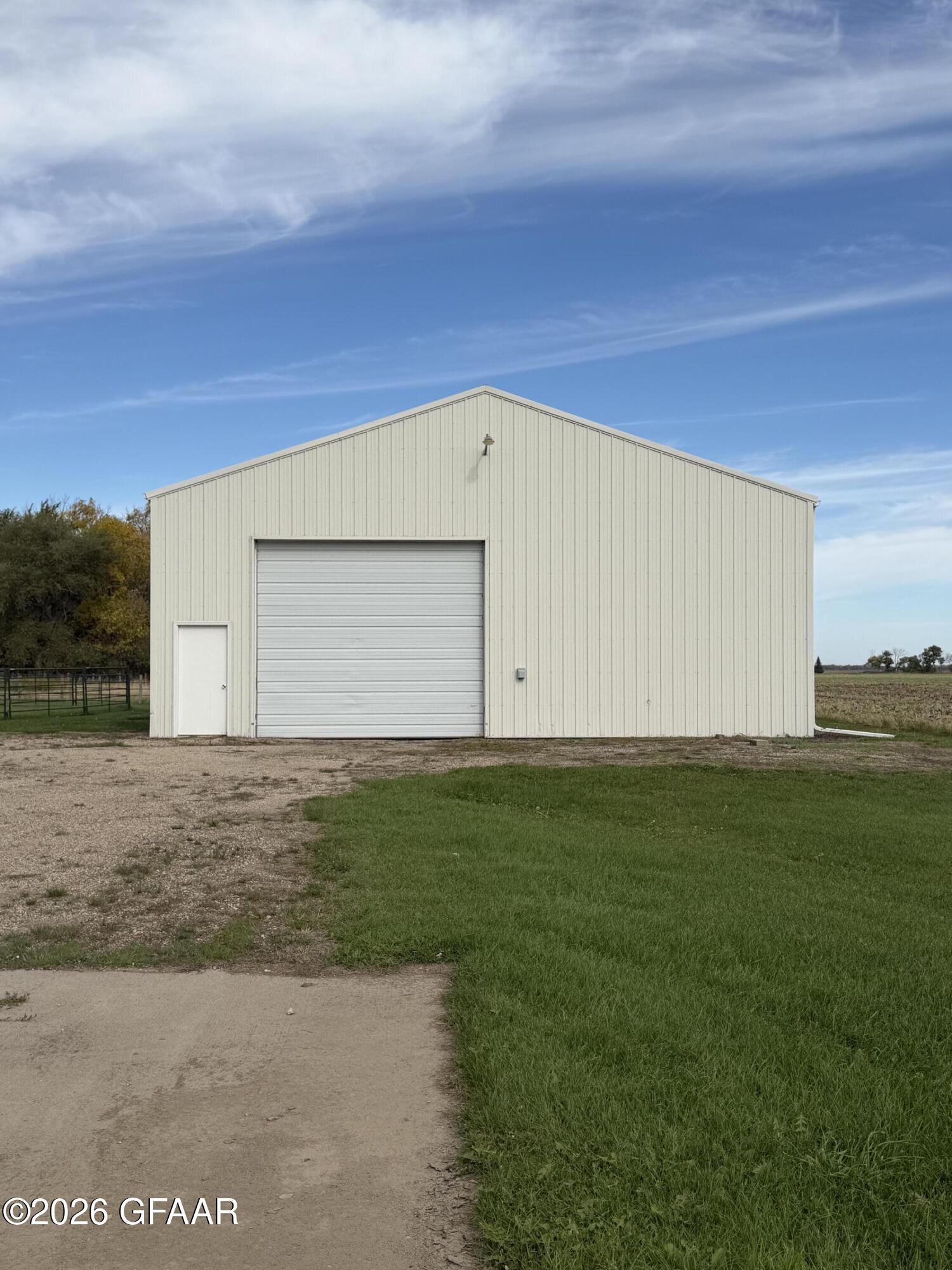 main property photo 94