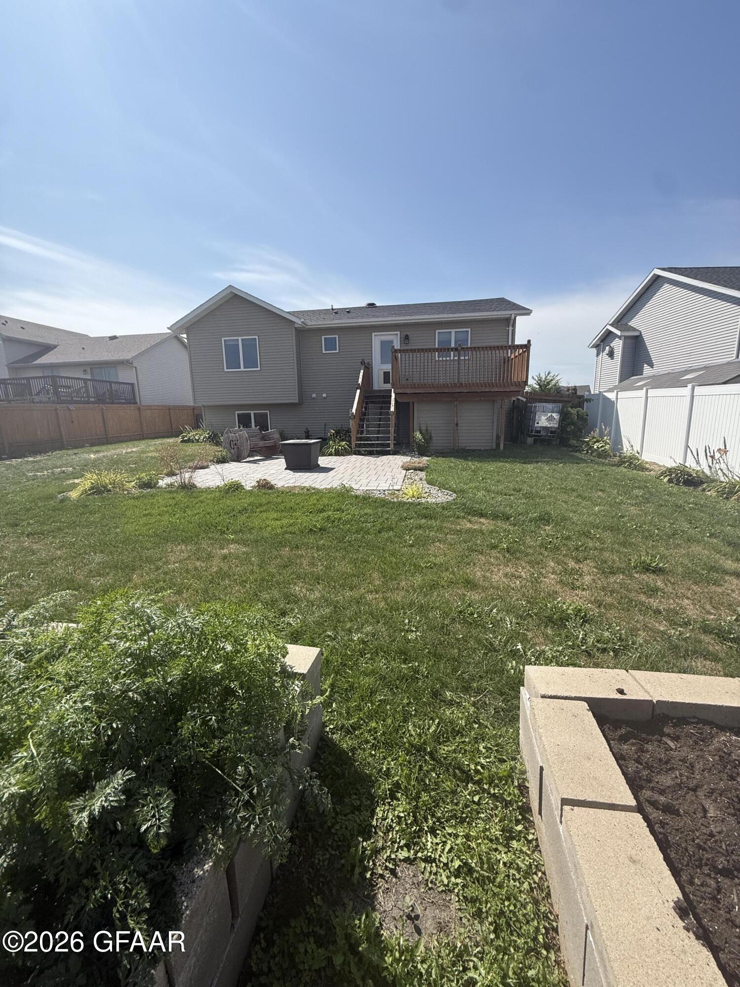 main property photo 34